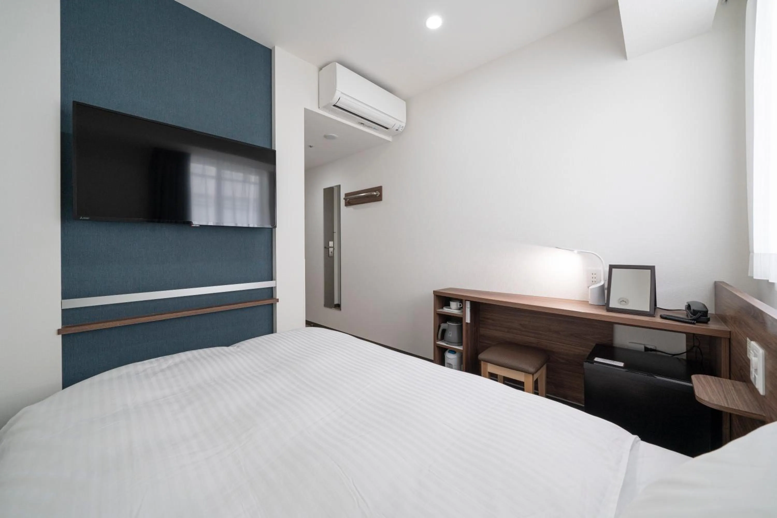 Photo of the whole room, Bed in washingtonR&B Hotel Sendai Higashiguchi