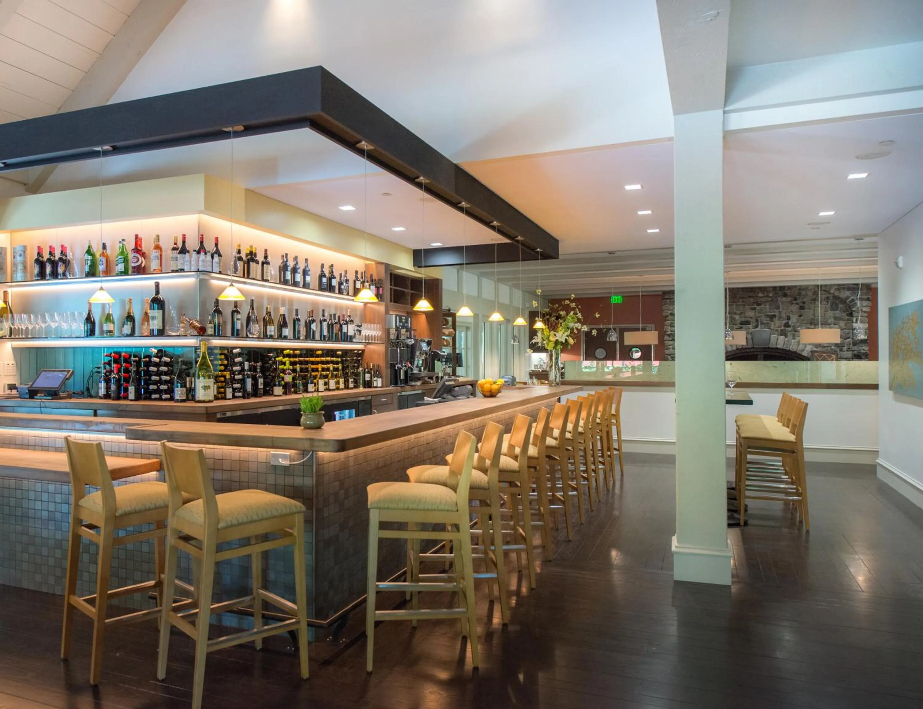 Restaurant/places to eat in Harvest Inn