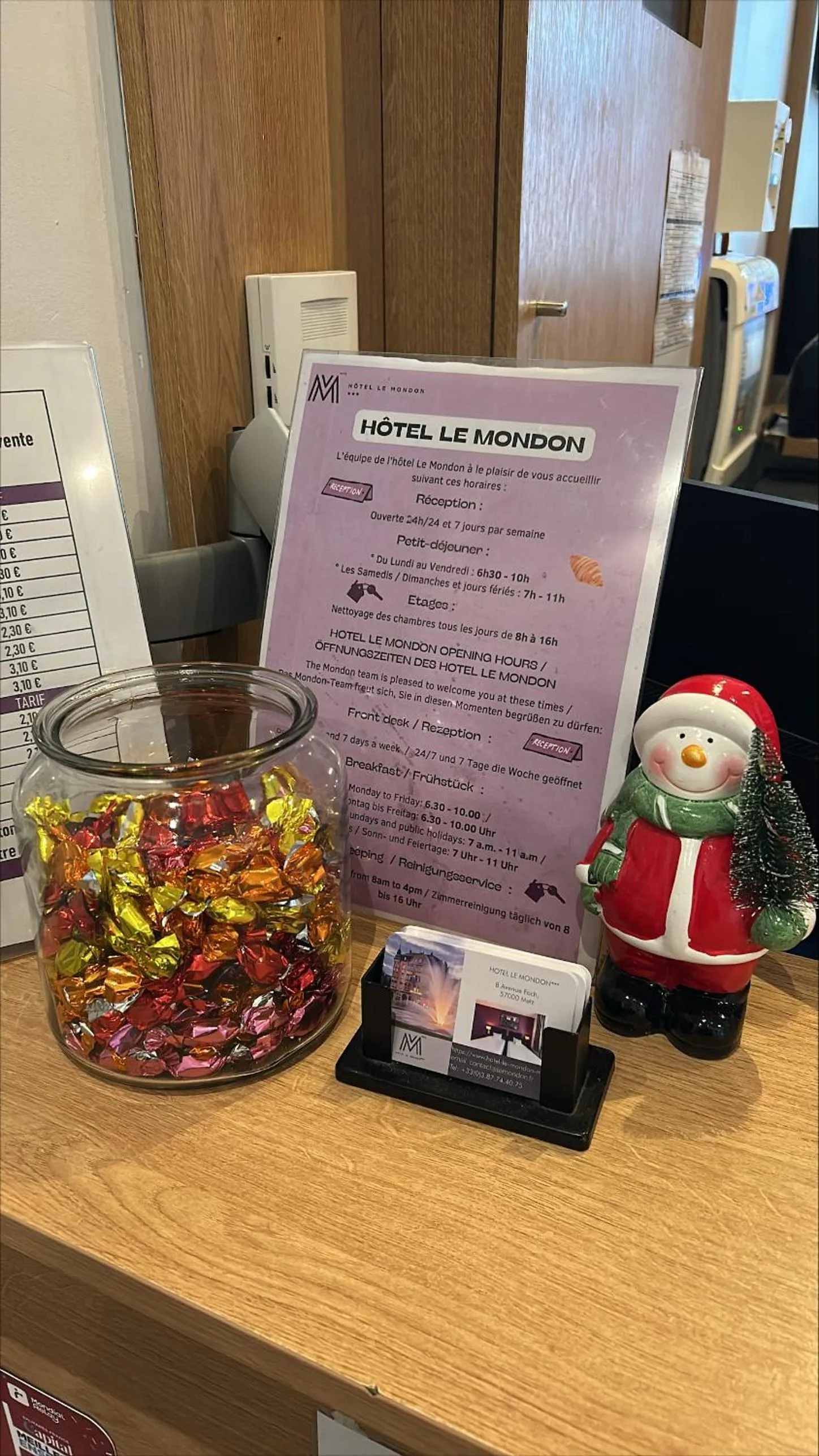 Lobby or reception in Hôtel Le Mondon Metz