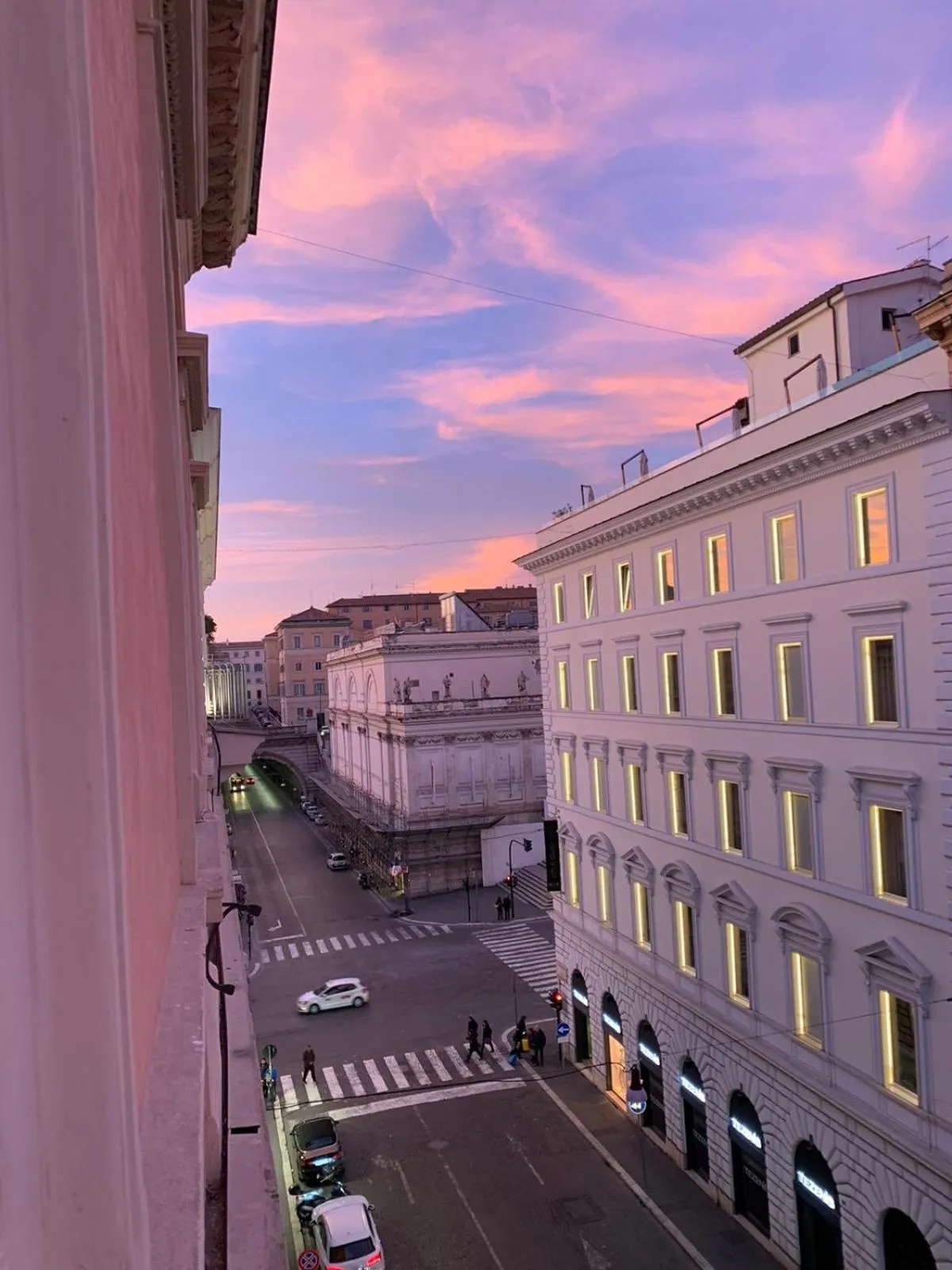 Street view in B-STAY Via Milano 52