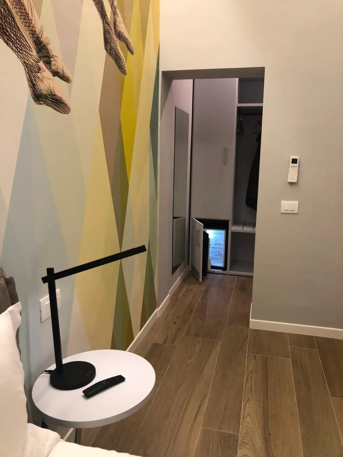 Bedroom in B-STAY Via Milano 52