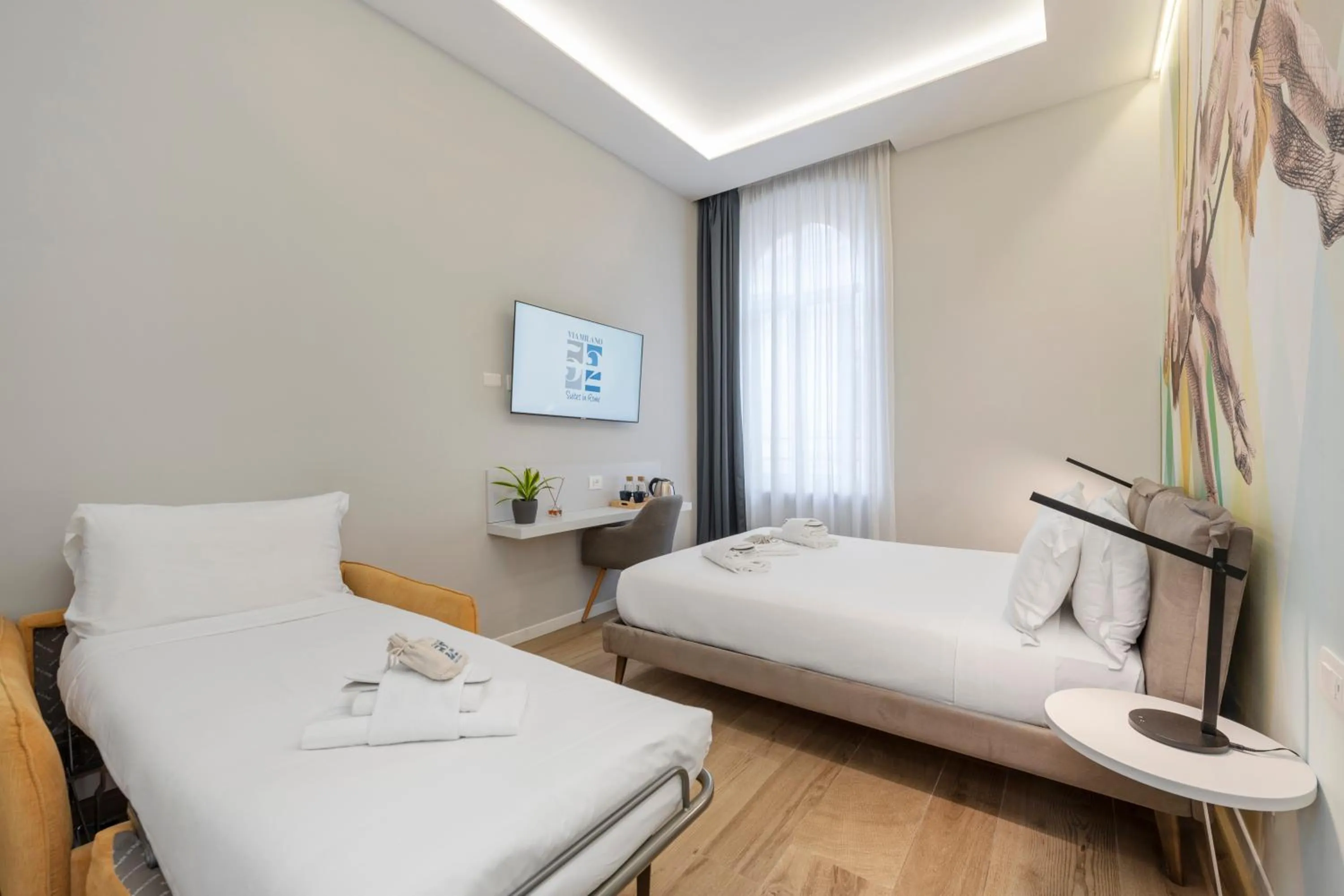 Bedroom, Bed in B-STAY Via Milano 52