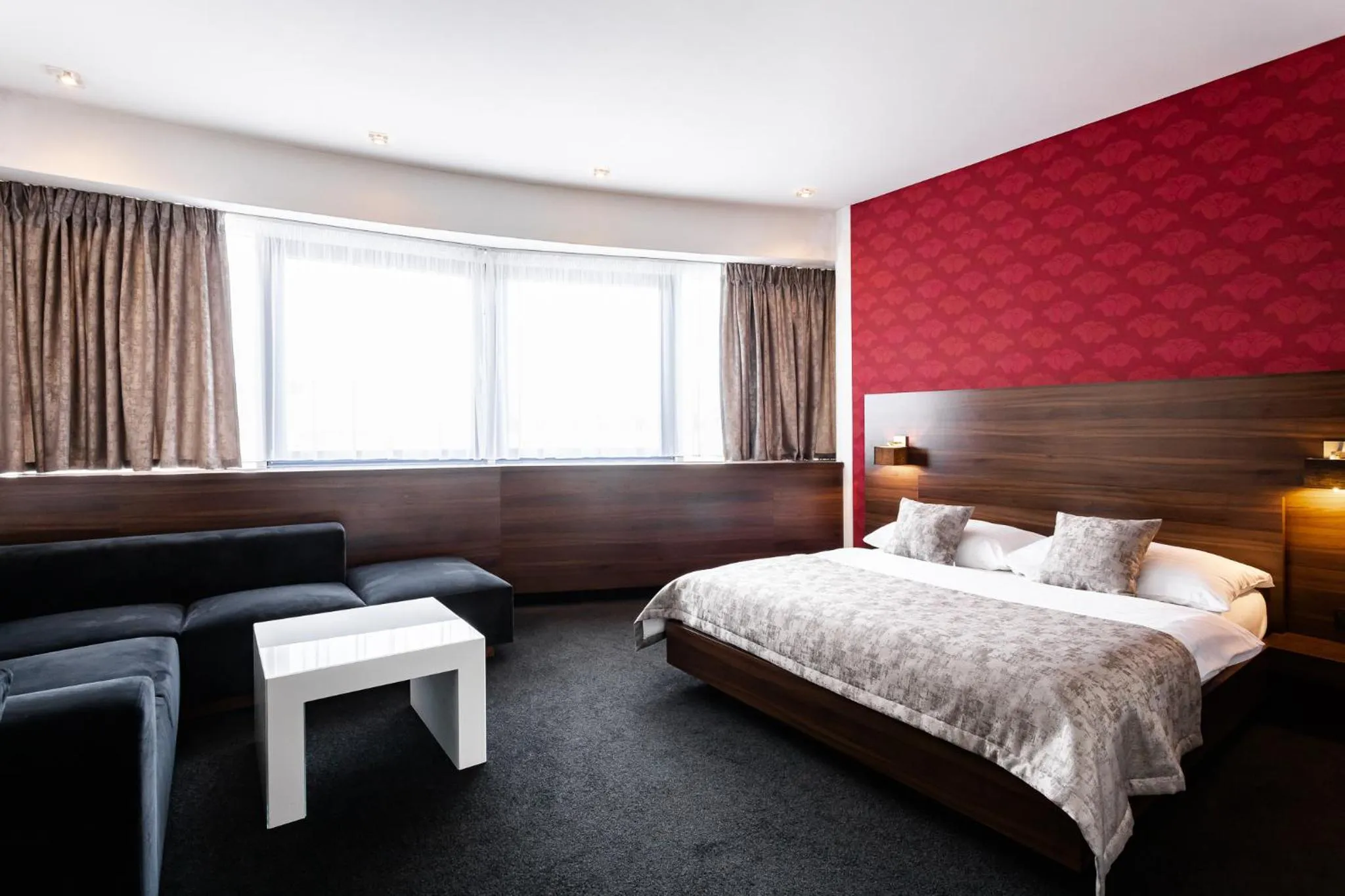 Bedroom, Bed in Tempus Club Garni Hotel