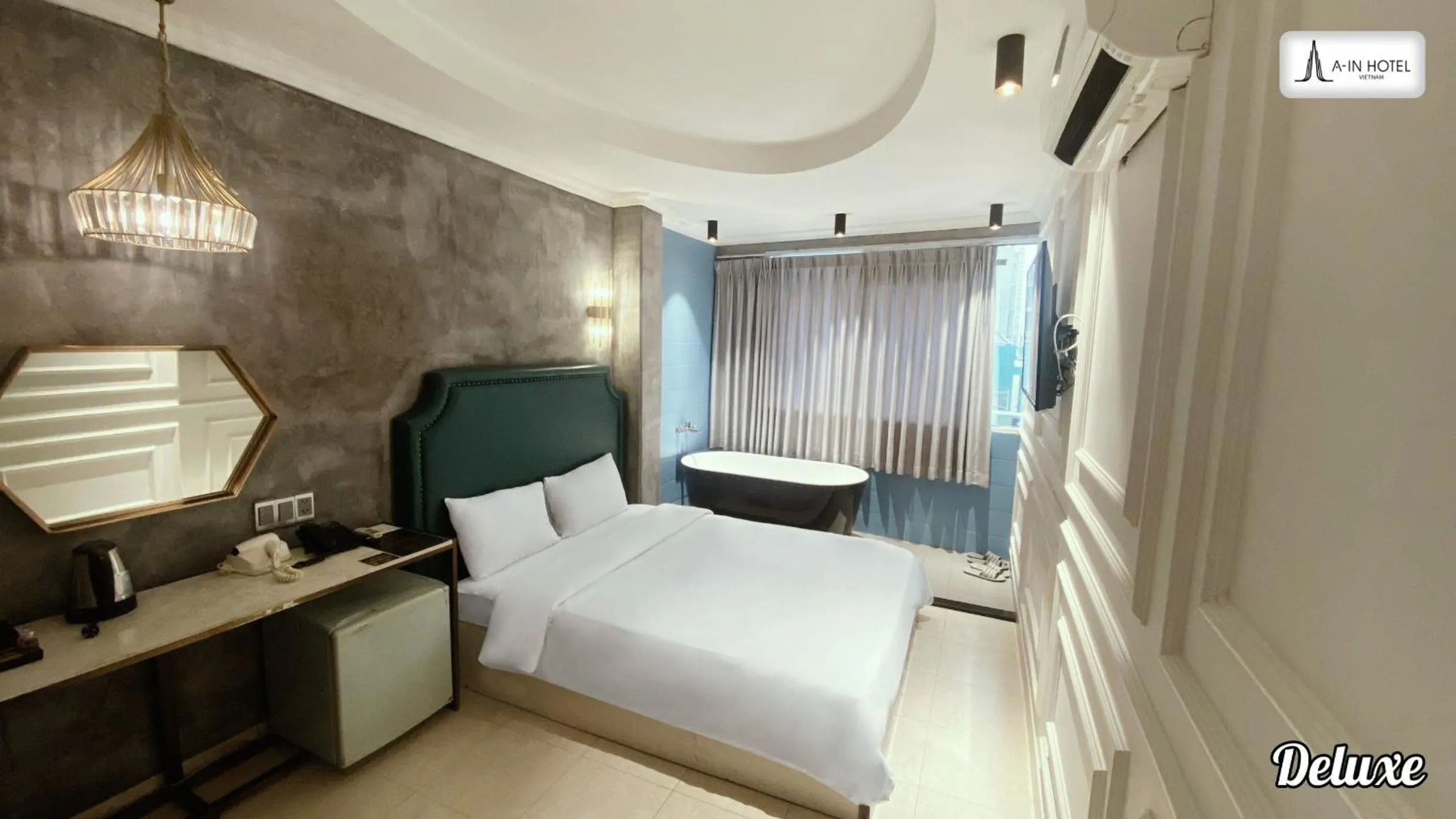 Bedroom, Bed in A In Hotel Del Luna