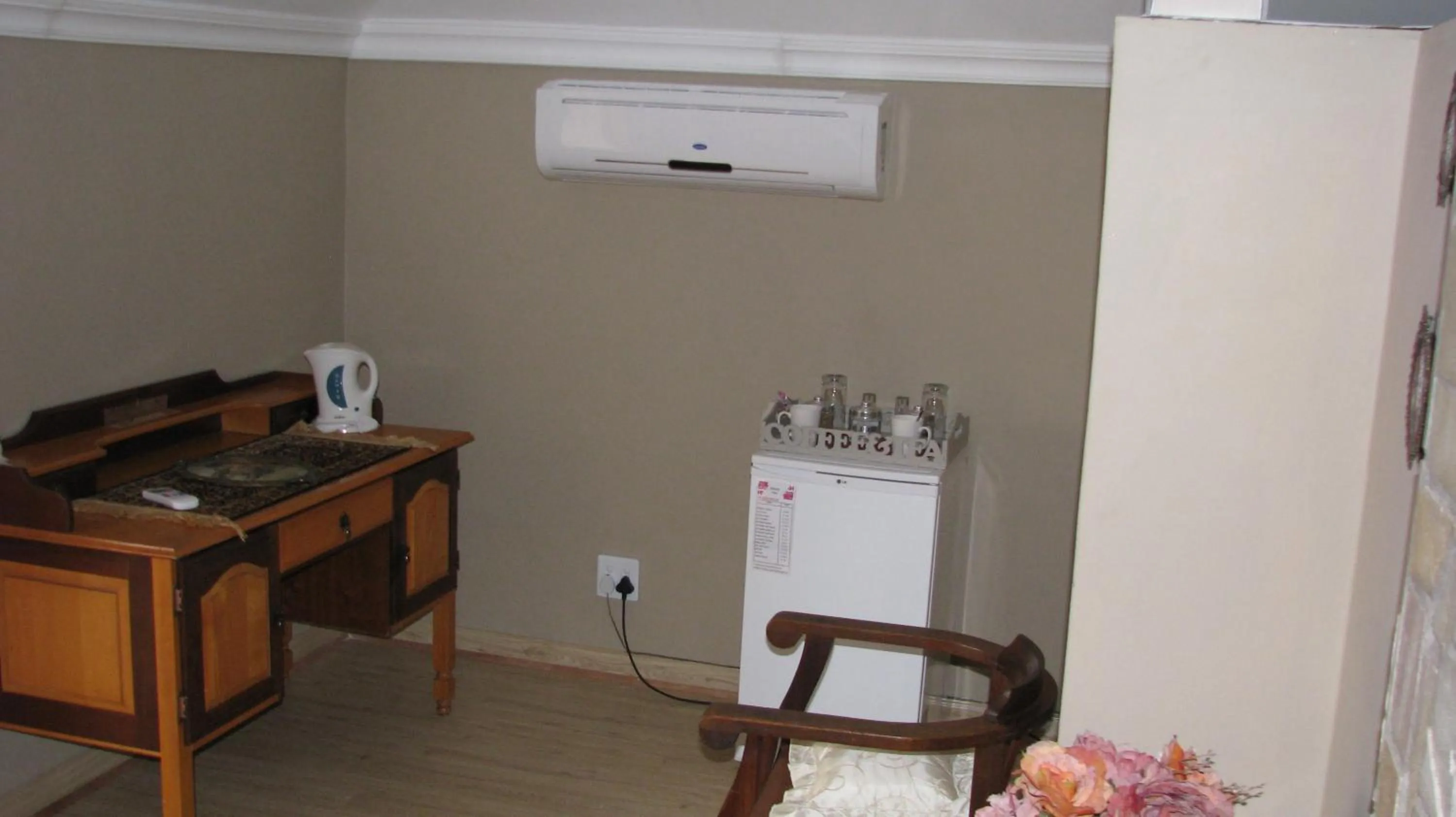 air conditioner in Bougain Villa Guesthouse