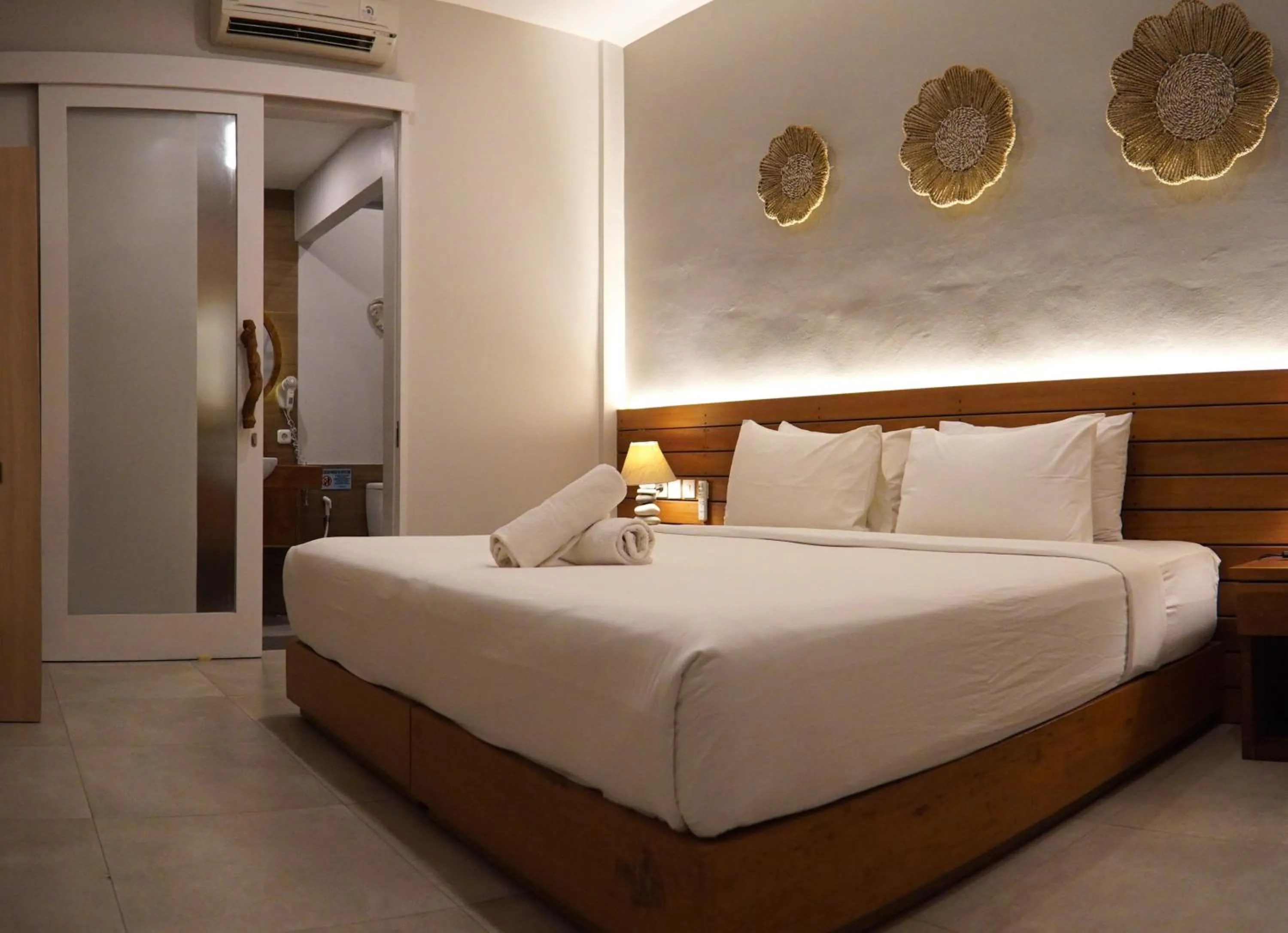 Bedroom, Bed in Mantra Gili