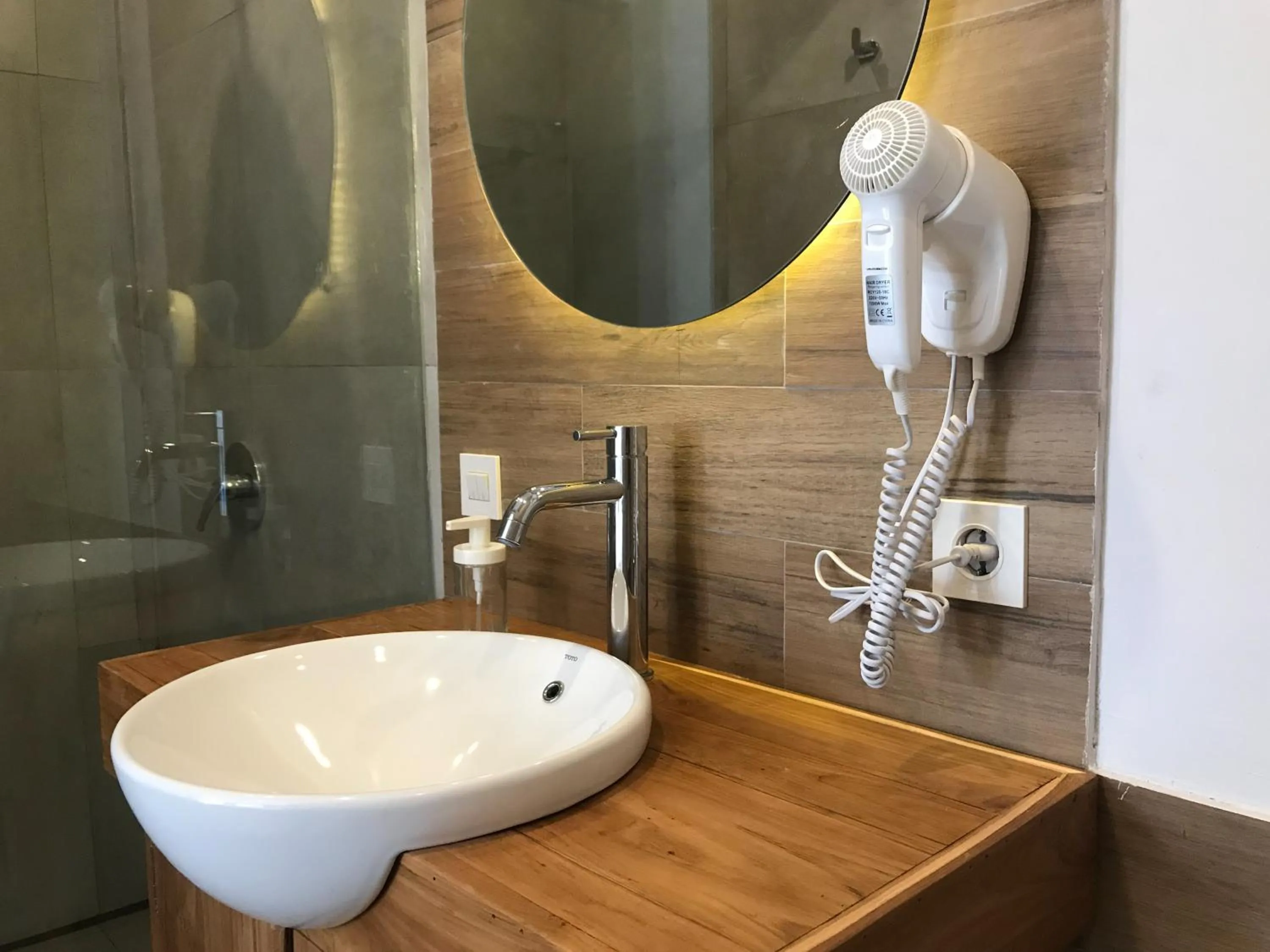 Bathroom in Mantra Gili