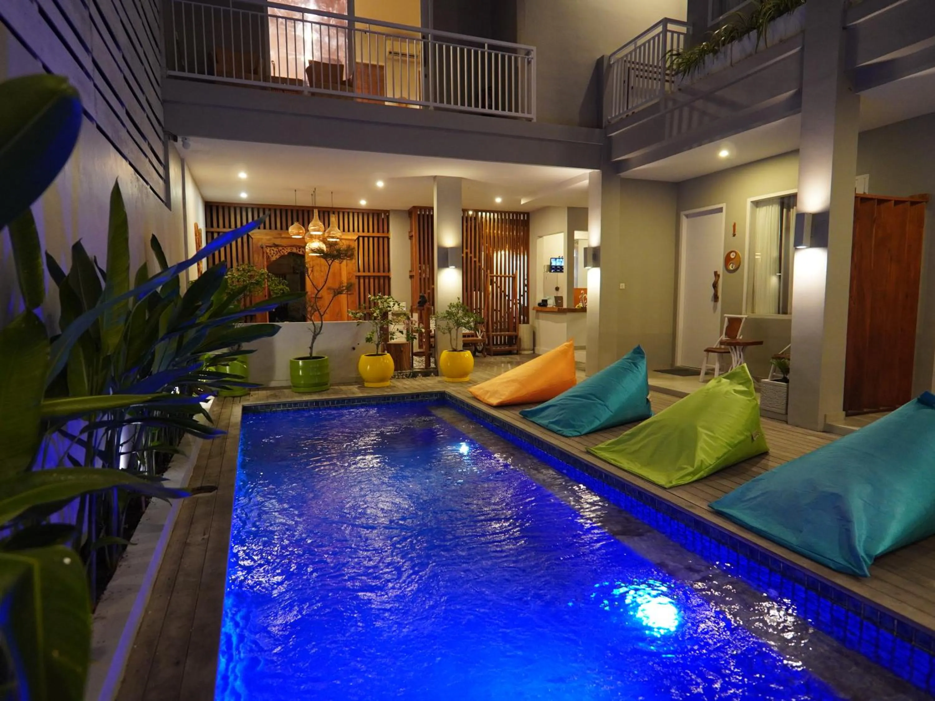 Night in Mantra Gili