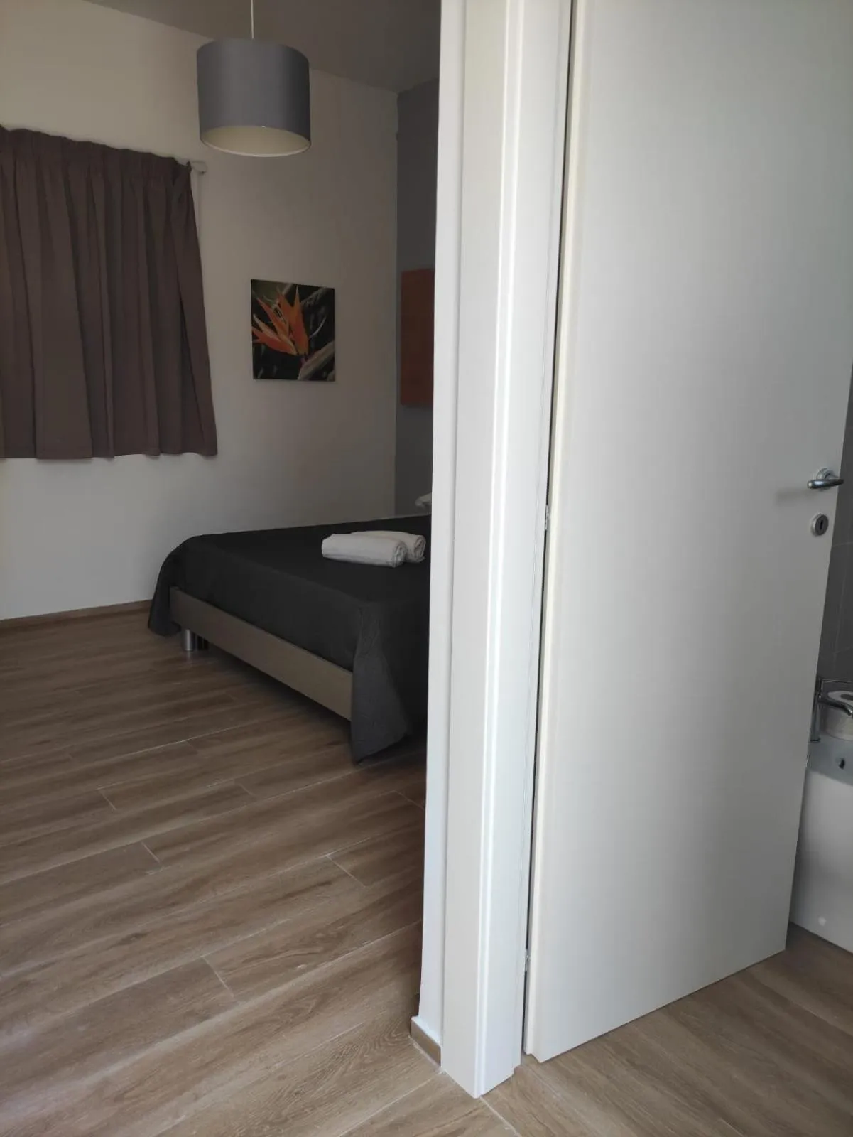 Photo of the whole room in Oasis Park Hotel