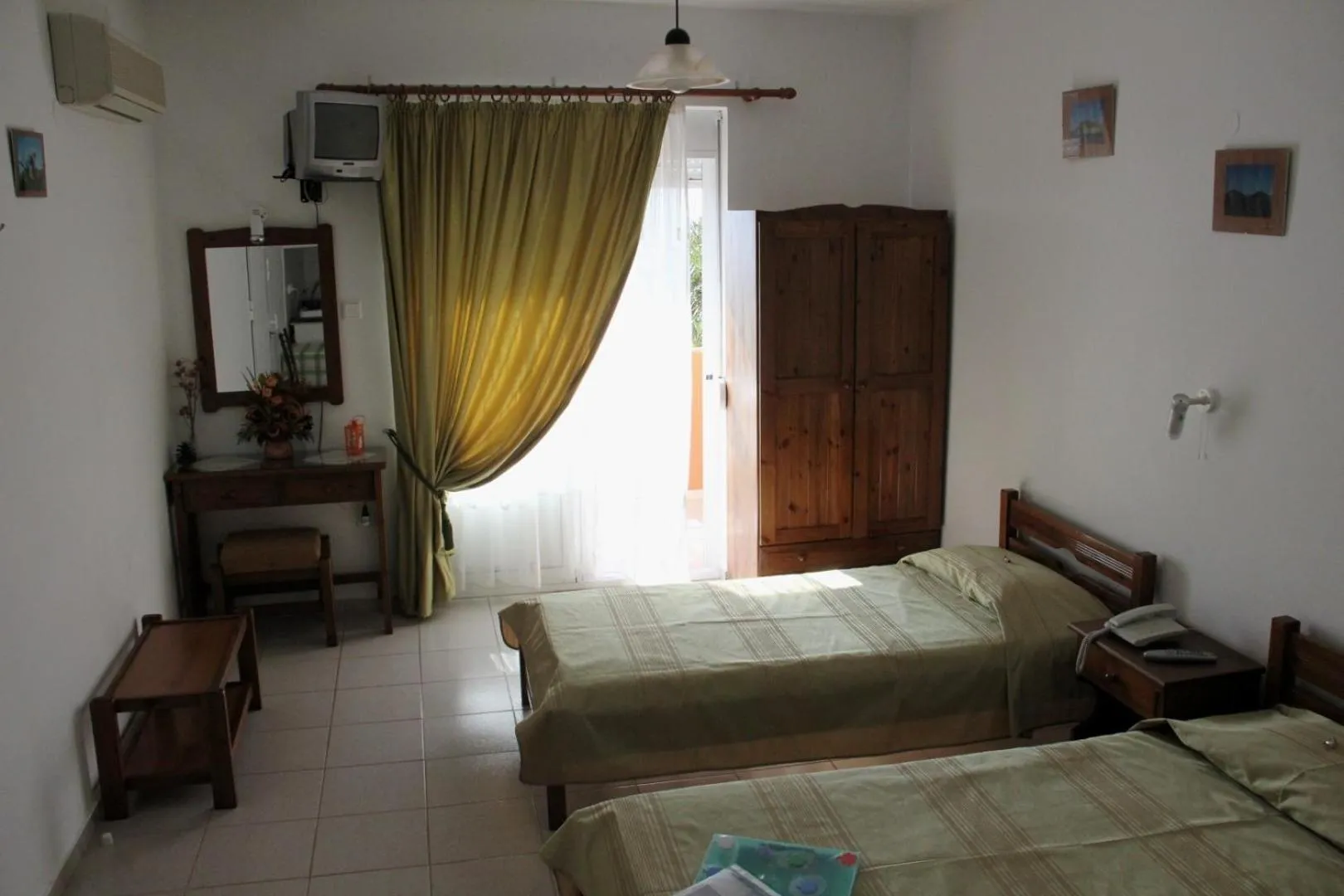 Bedroom, Bed in Maria Rooms