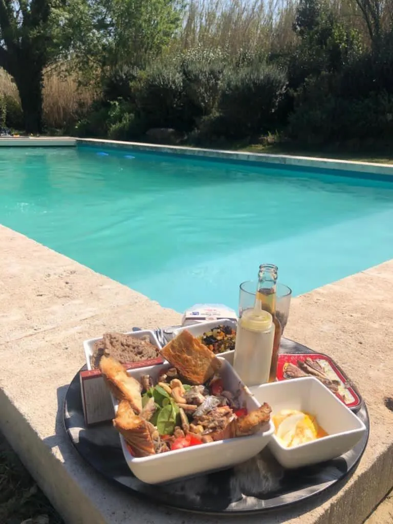 Food and drinks in Mas des Alpilles