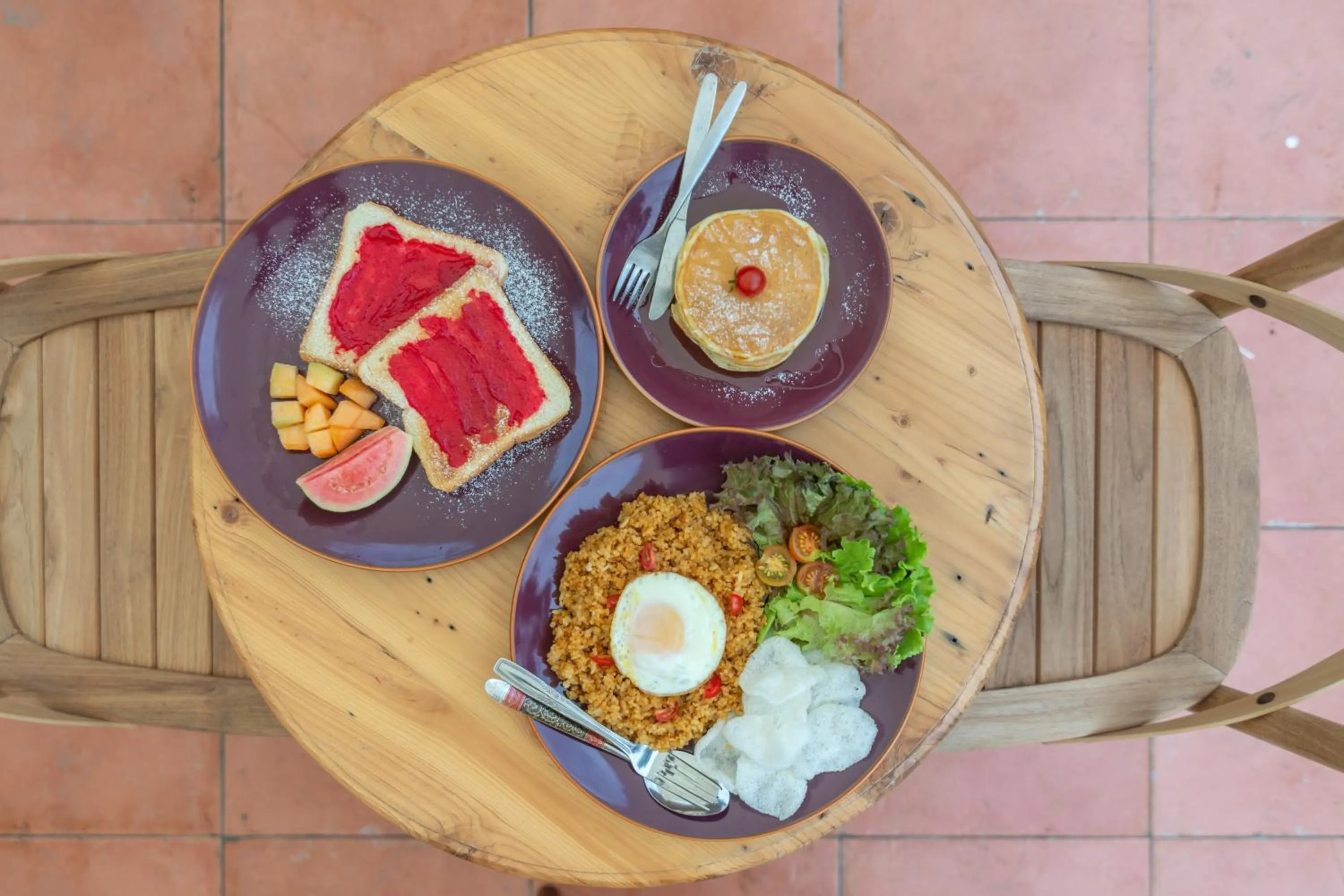 Breakfast in Wonderloft Hostel Jogja