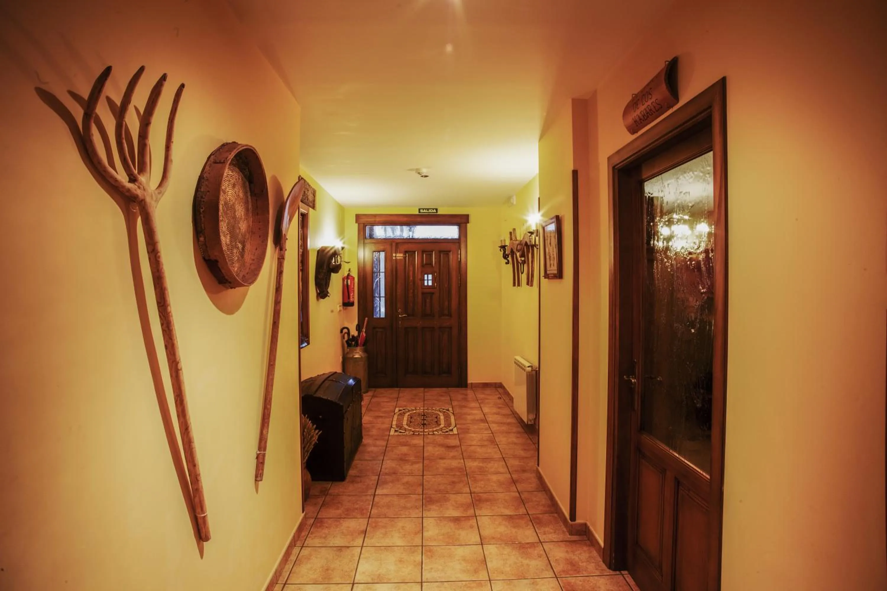 Lobby or reception in Tirontillana