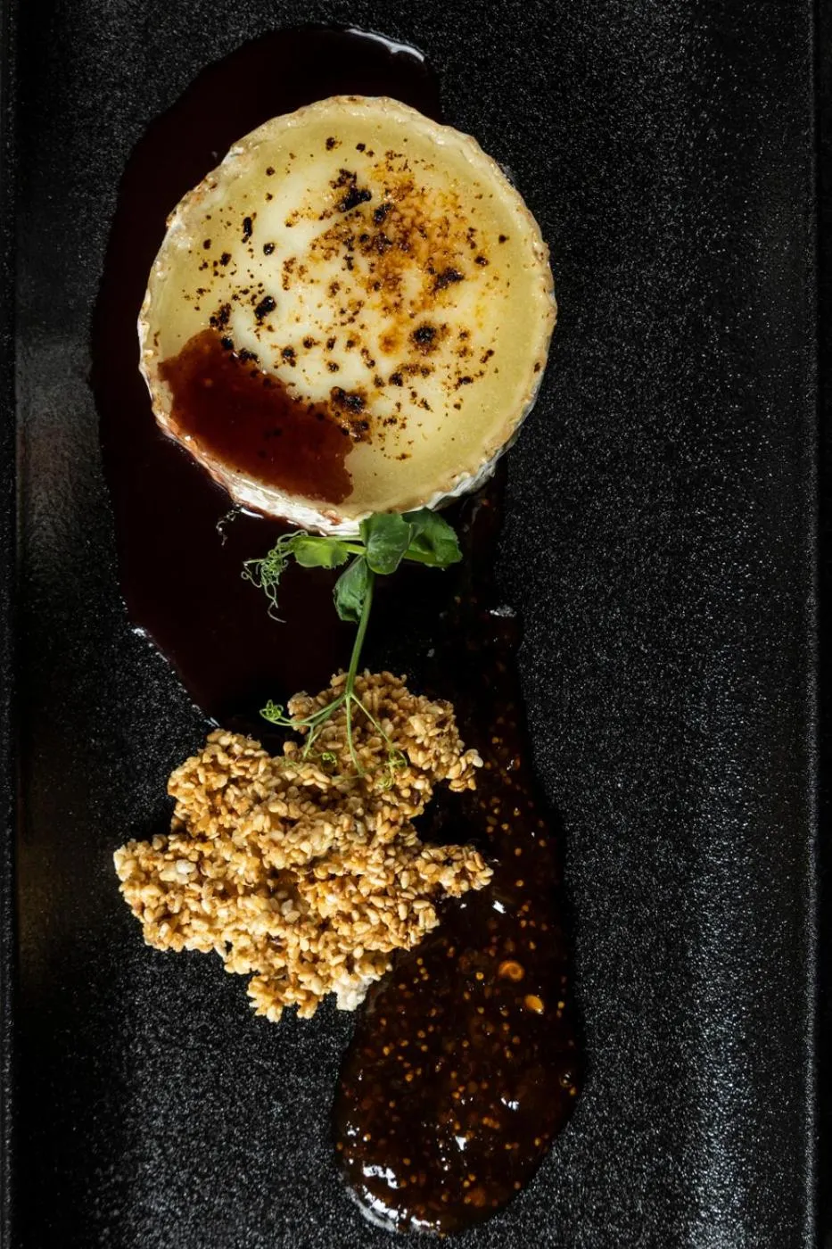 Restaurant/places to eat in Heritage Hill Hotel