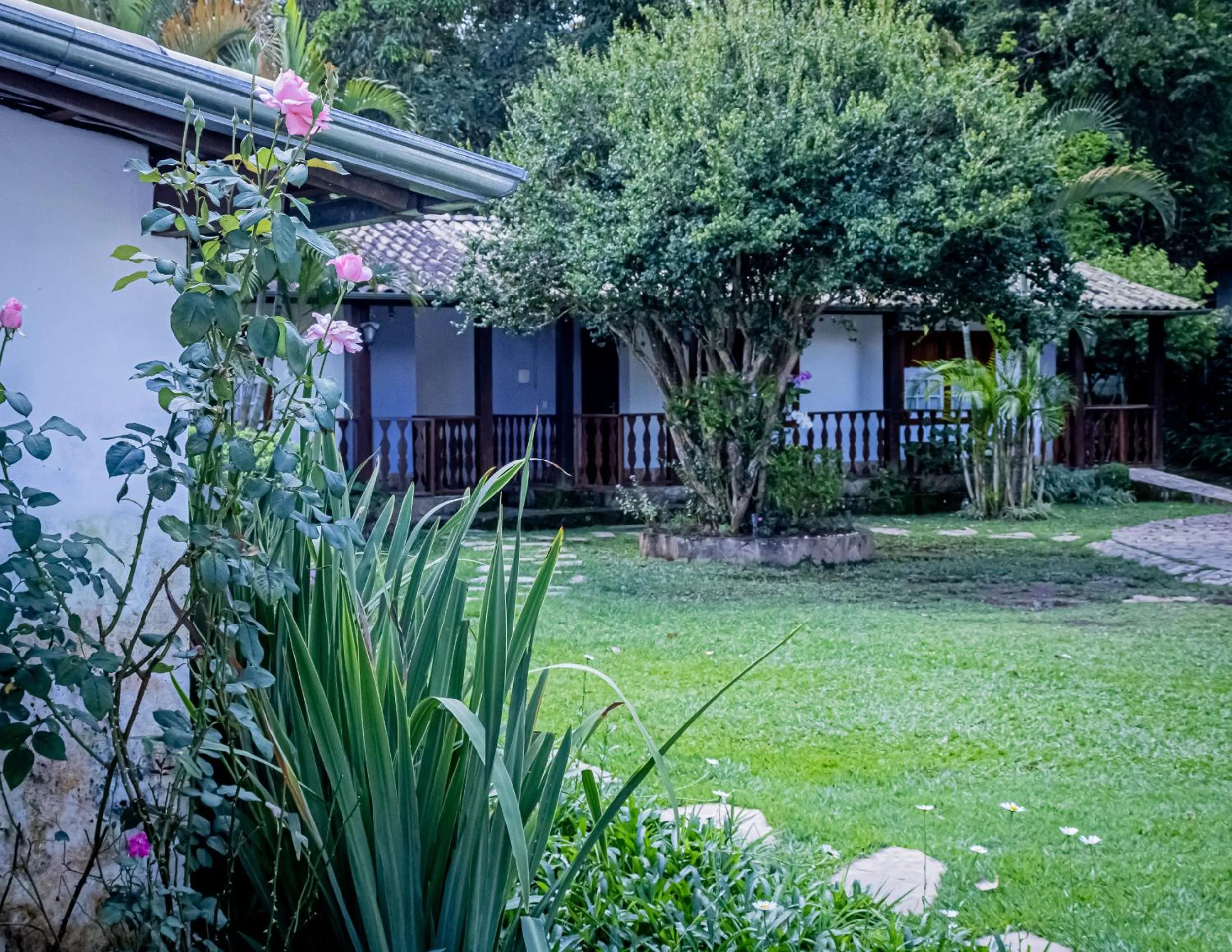 Property building in Casa de Violeta Pousada