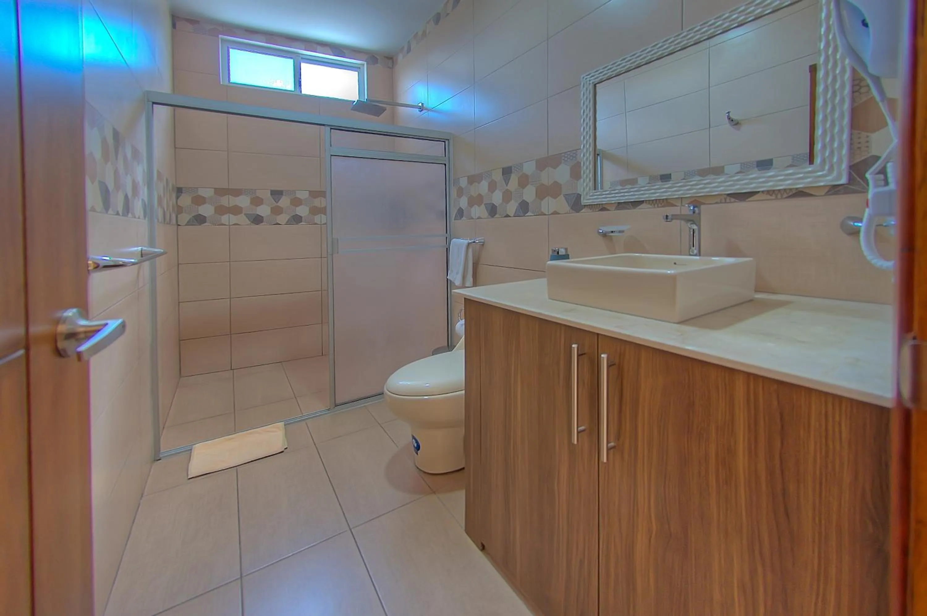 Shower in Galapagos Dreams