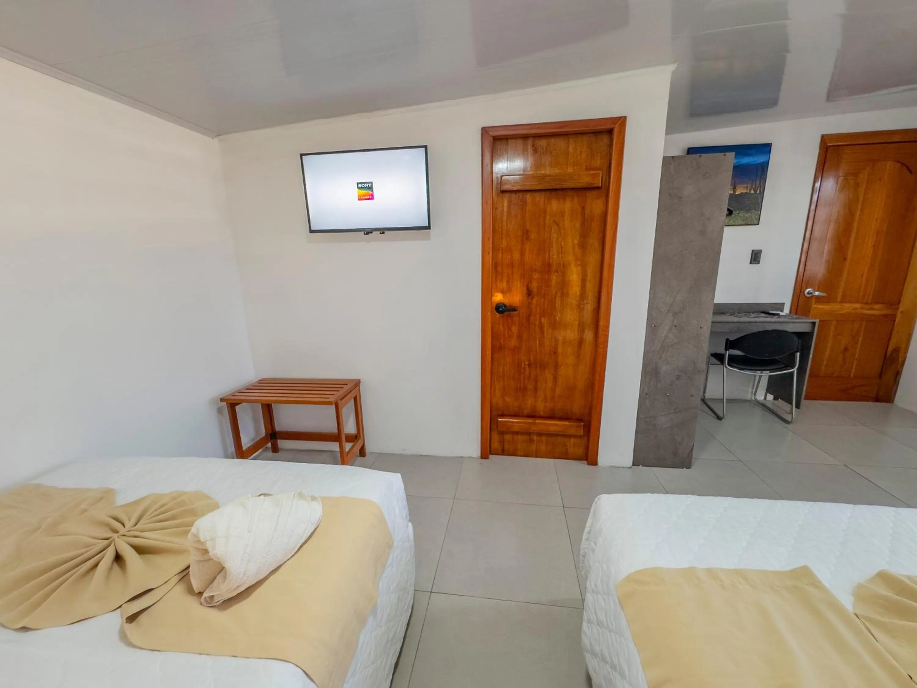 Bed in Galapagos Dreams