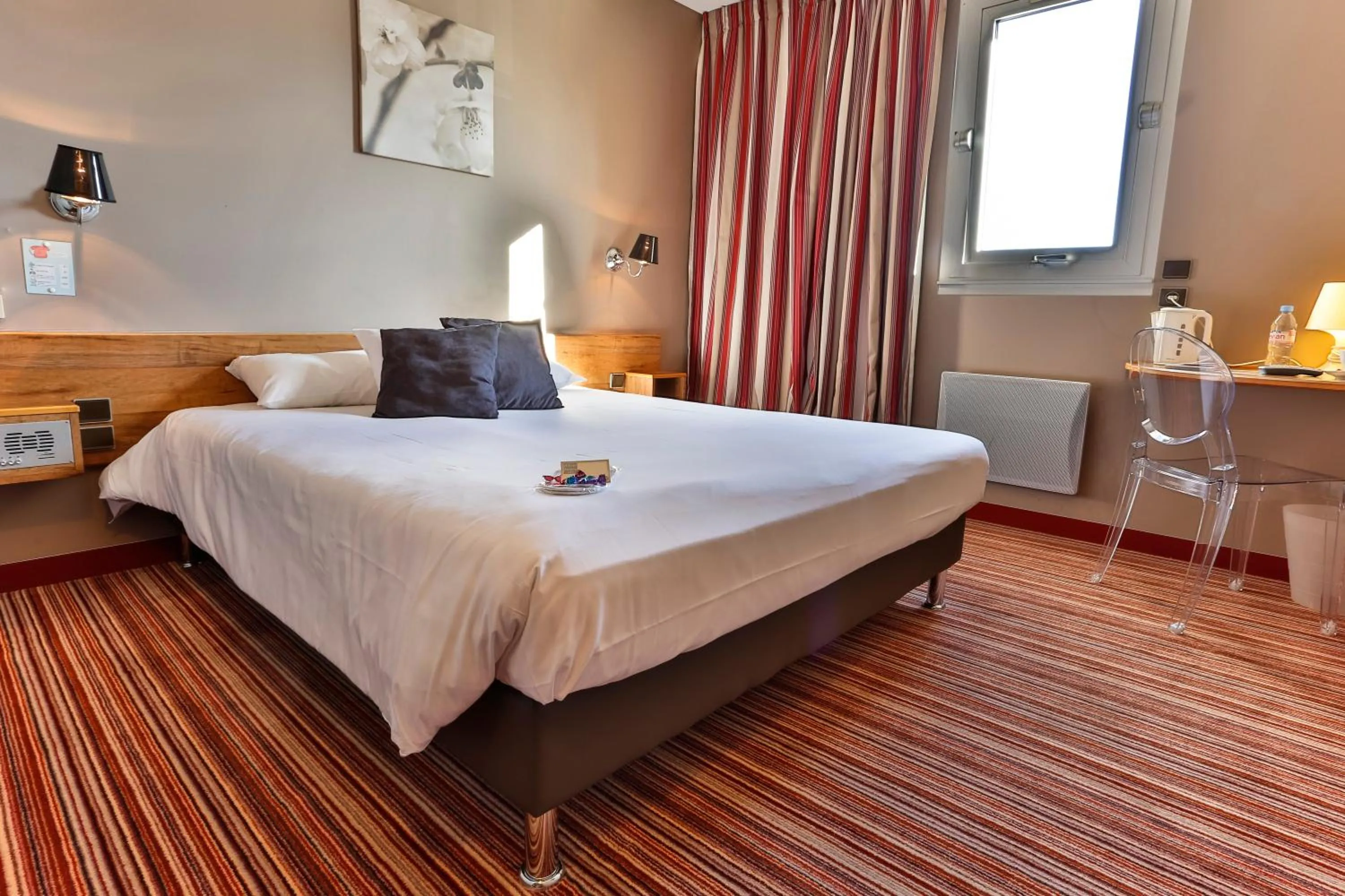 Bed in Contact Hôtel Solana, Niort MendesFrance