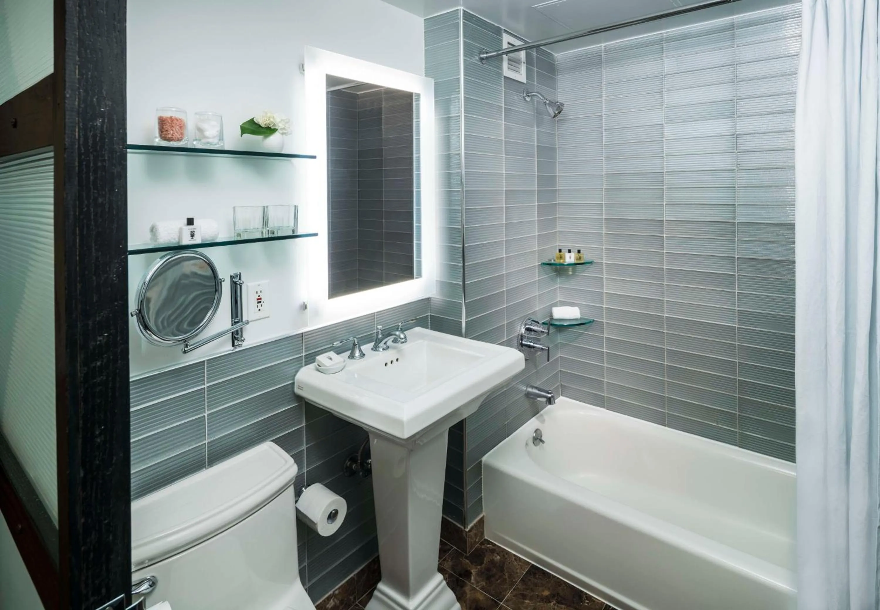 Bathroom in Gild Hall, A Thompson Hotel, by Hyatt