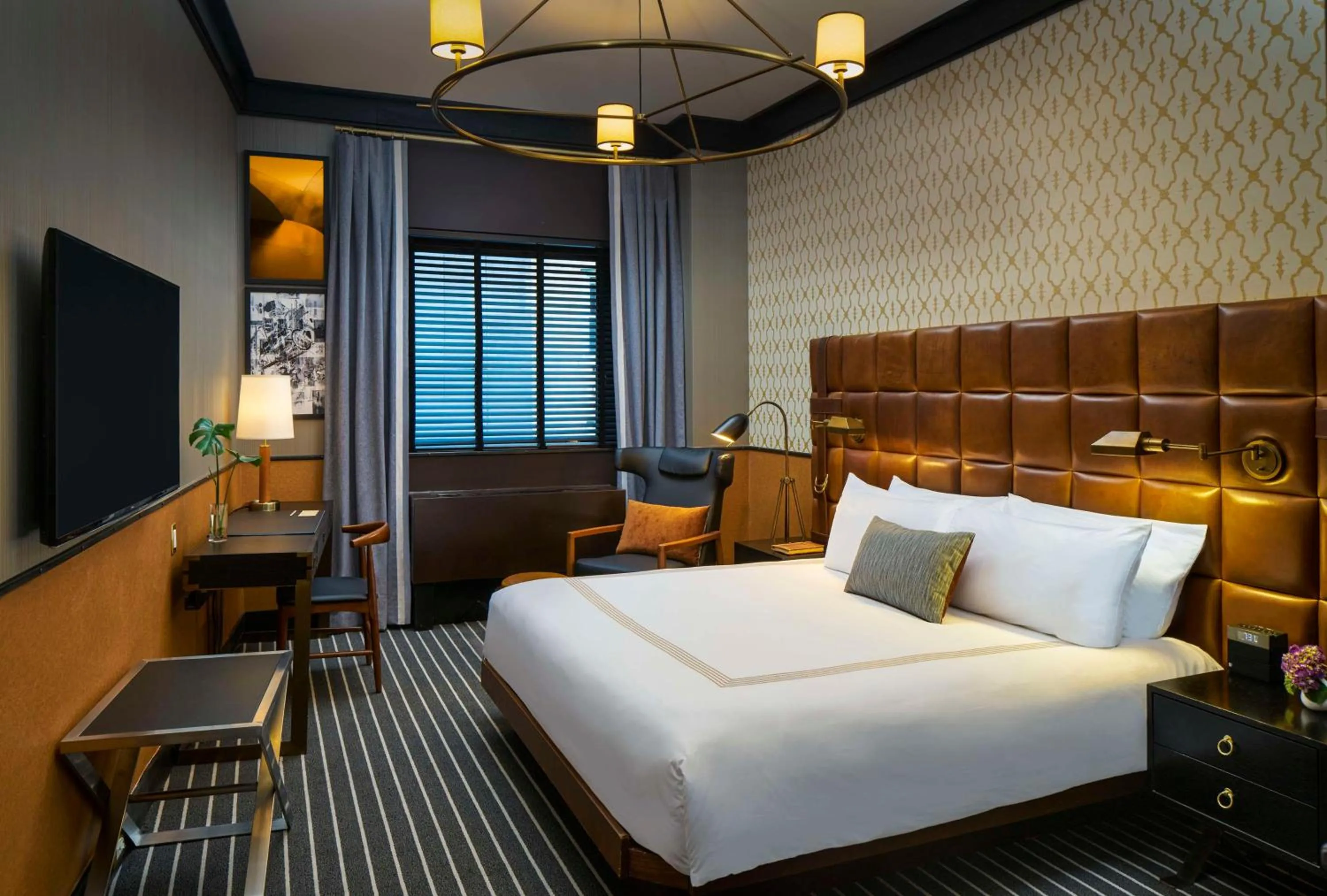 Bedroom, Bed in Gild Hall, A Thompson Hotel, by Hyatt