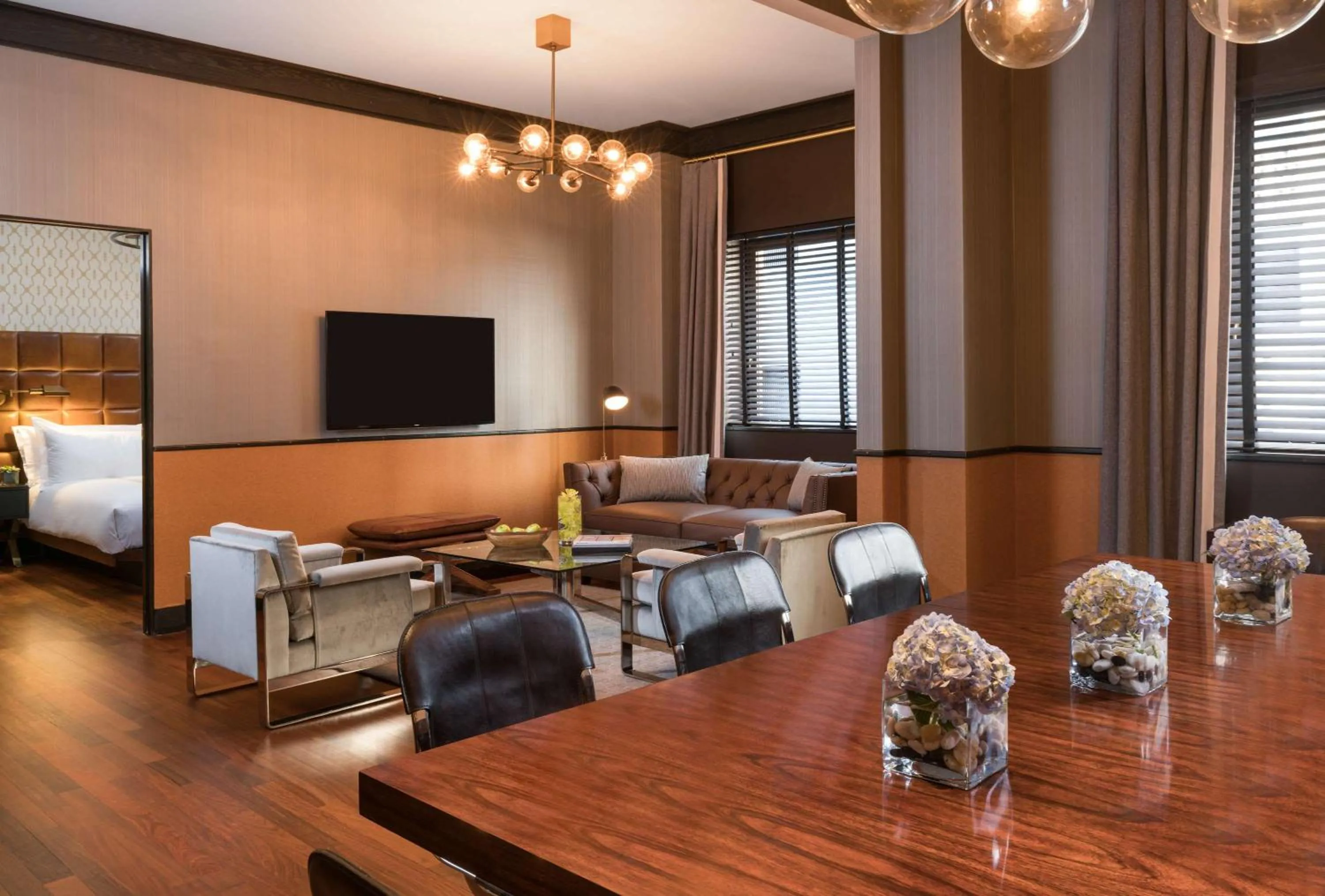 Photo of the whole room in Gild Hall, A Thompson Hotel, by Hyatt