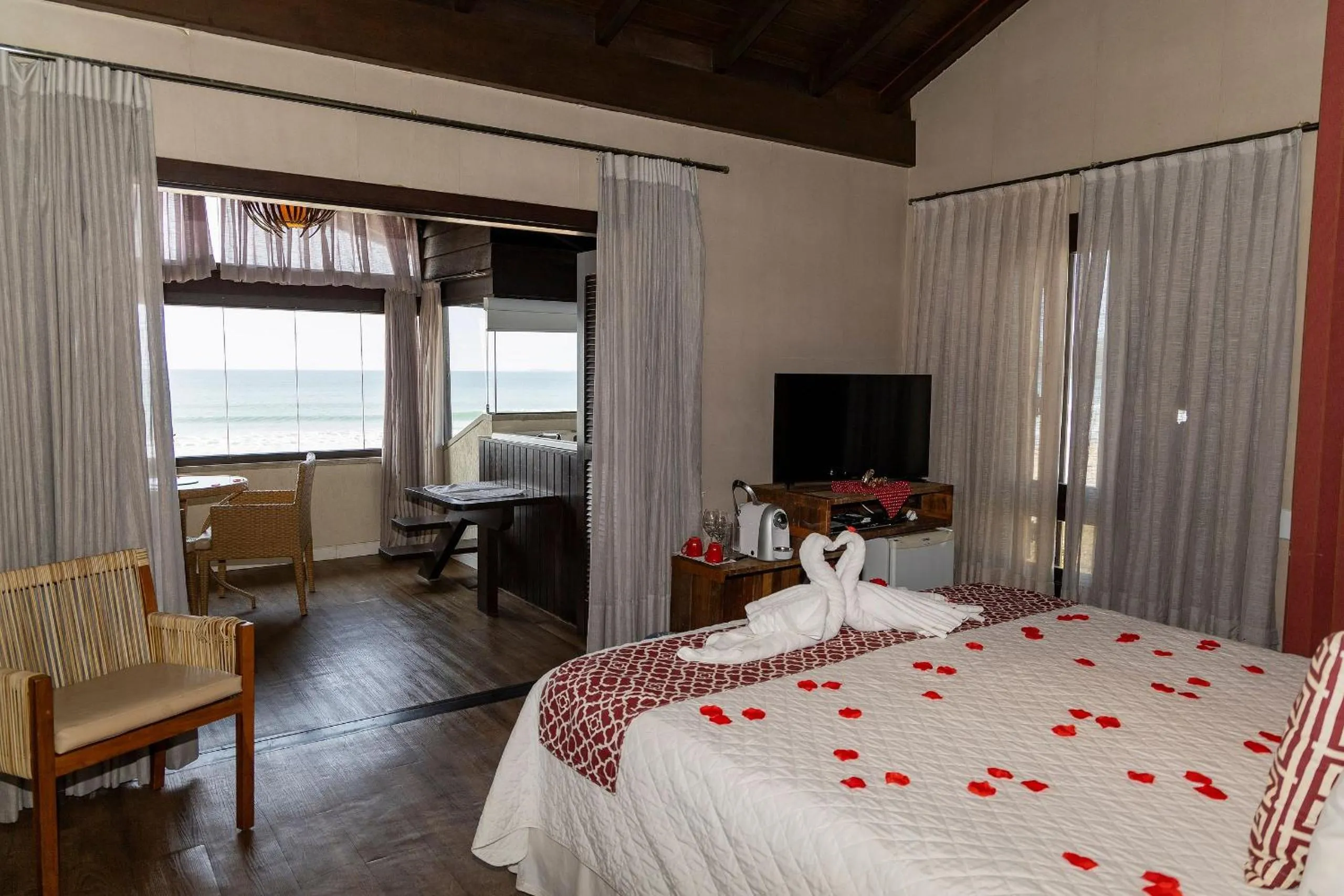 Bedroom, Bed in Hospedaria Refugio das Galés