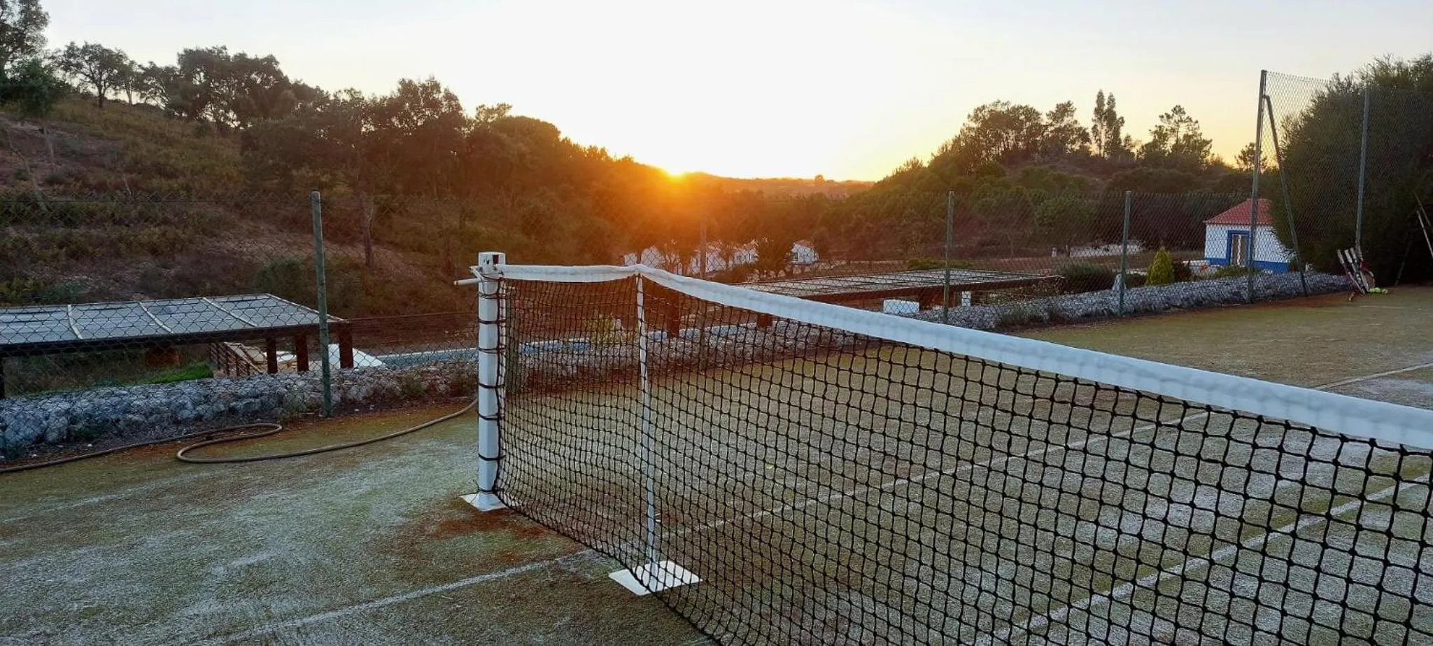 Tennis court in Vale da Cassiopeia