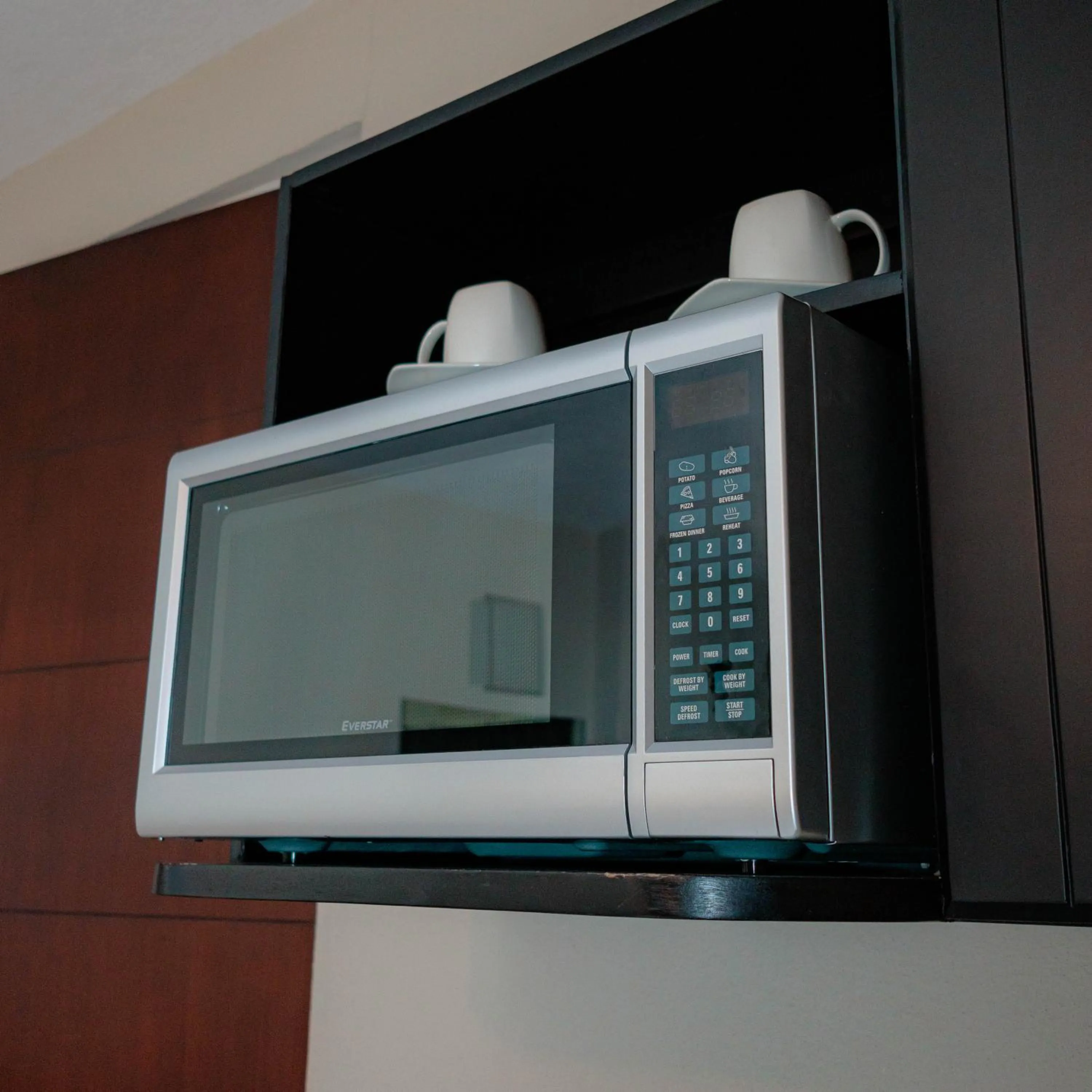 Kitchen or kitchenette in Howard Johnson by Wyndham Guanajuato Leon Avenida