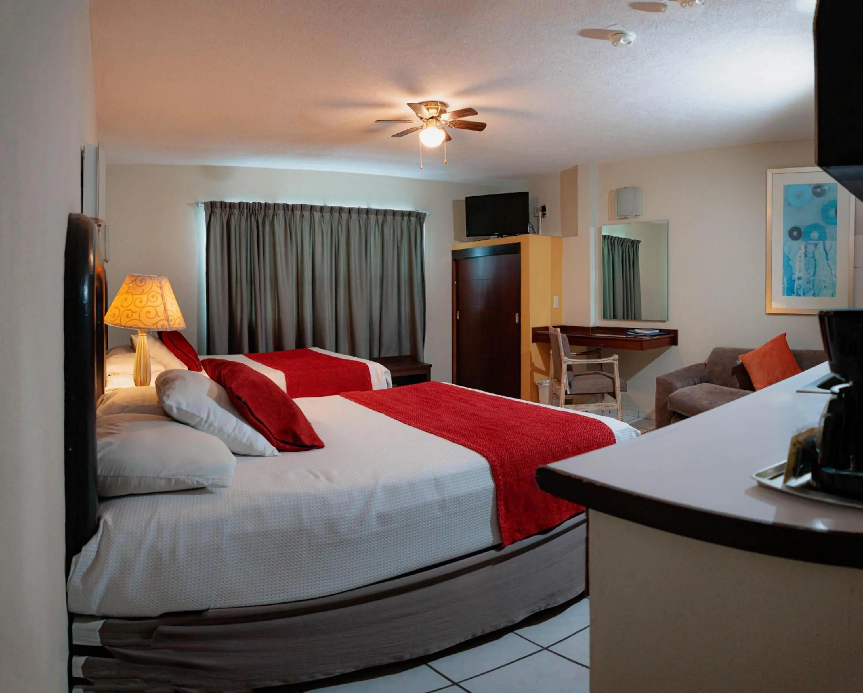 Photo of the whole room in Howard Johnson by Wyndham Guanajuato Leon Avenida