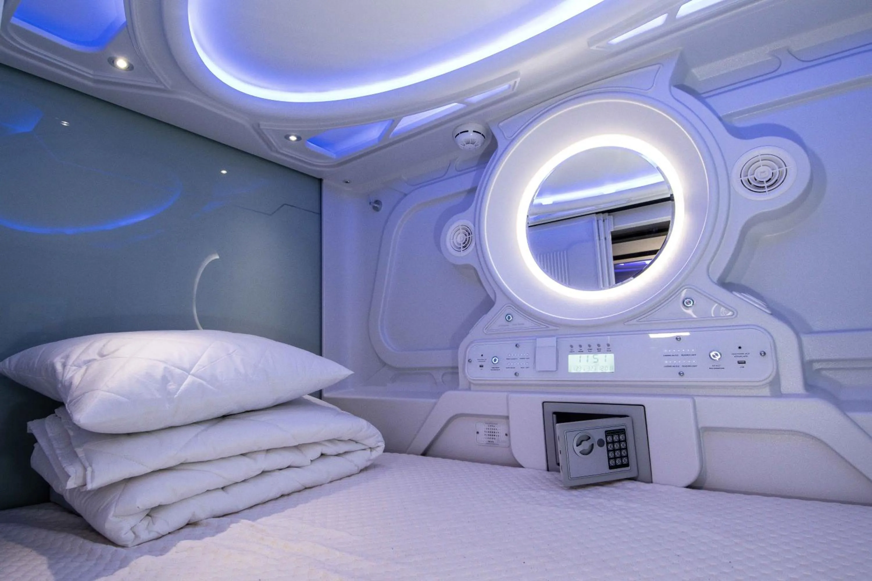 bunk bed, Bed in Capsule Hostels Tallinn