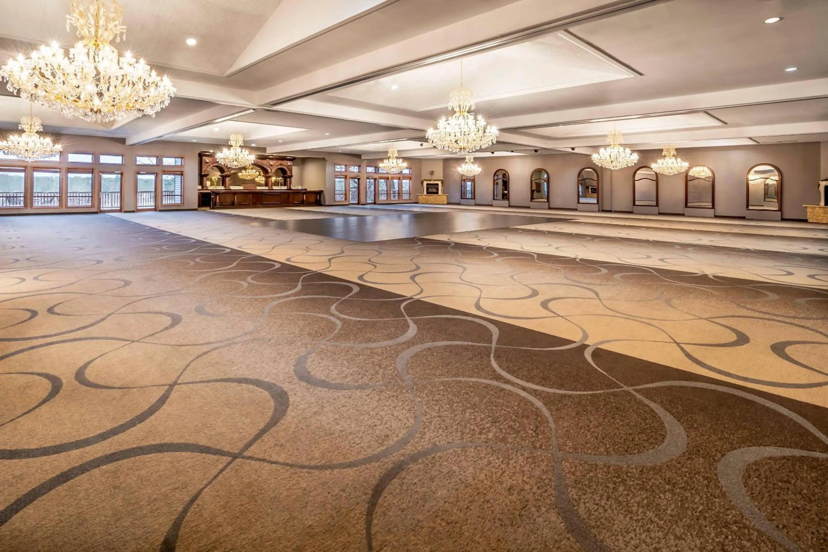 Meeting/conference room in Riverview Inn & Suites, an Ascend Collection Hotel