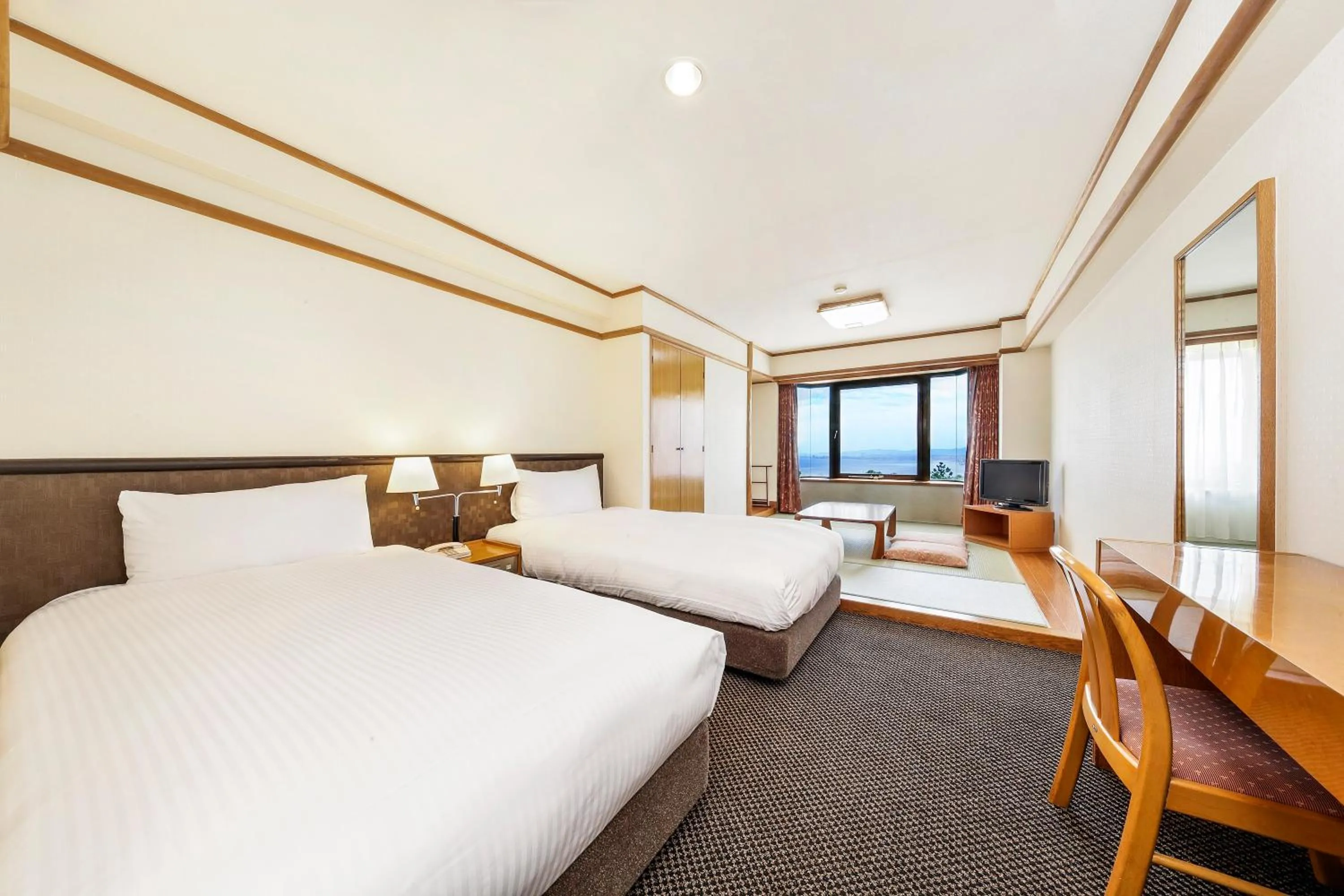Photo of the whole room, Bed in Resorpia Beppu