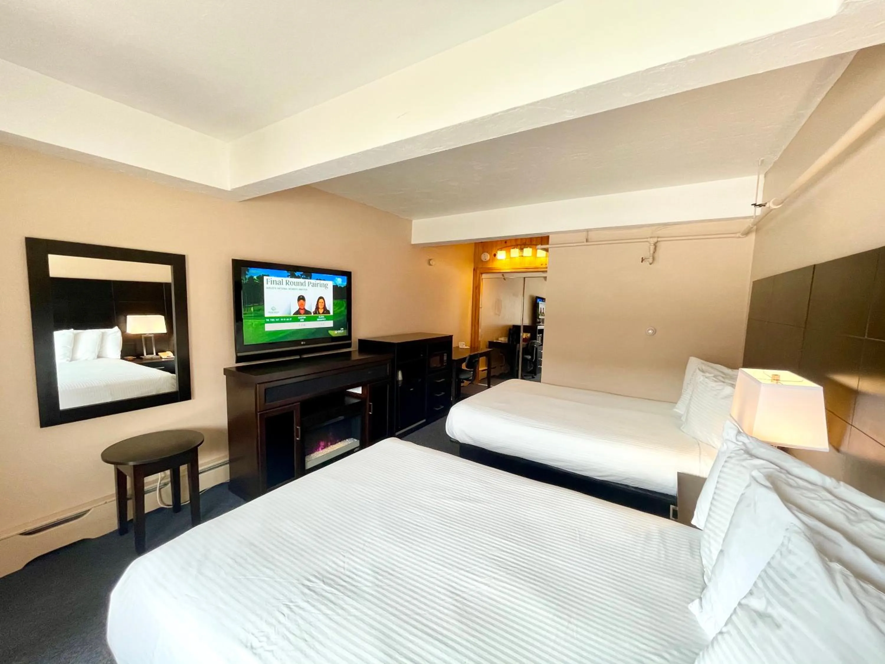 Double Room in Indian Head Resort