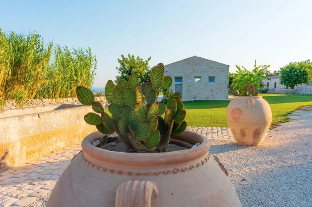 Baglio Cella - Appartamenti per Vacanze