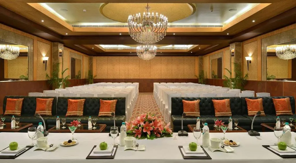 Savoy Suites Manesar