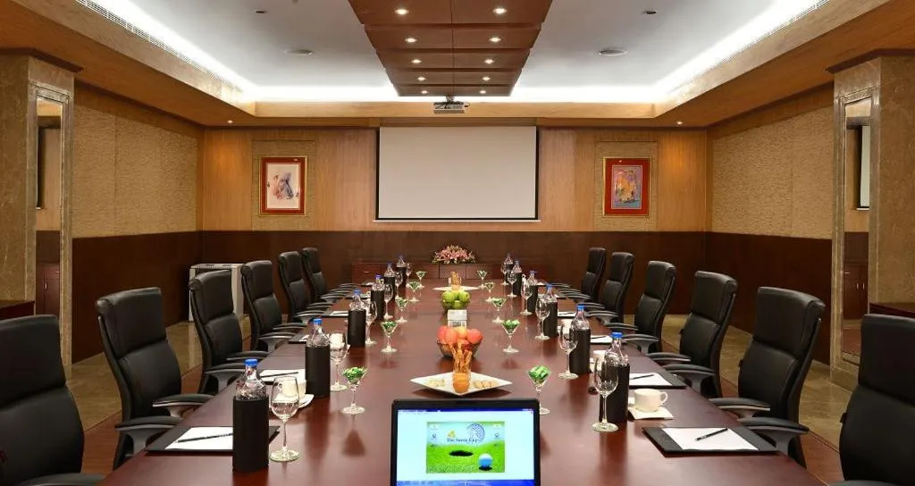 Savoy Suites Manesar