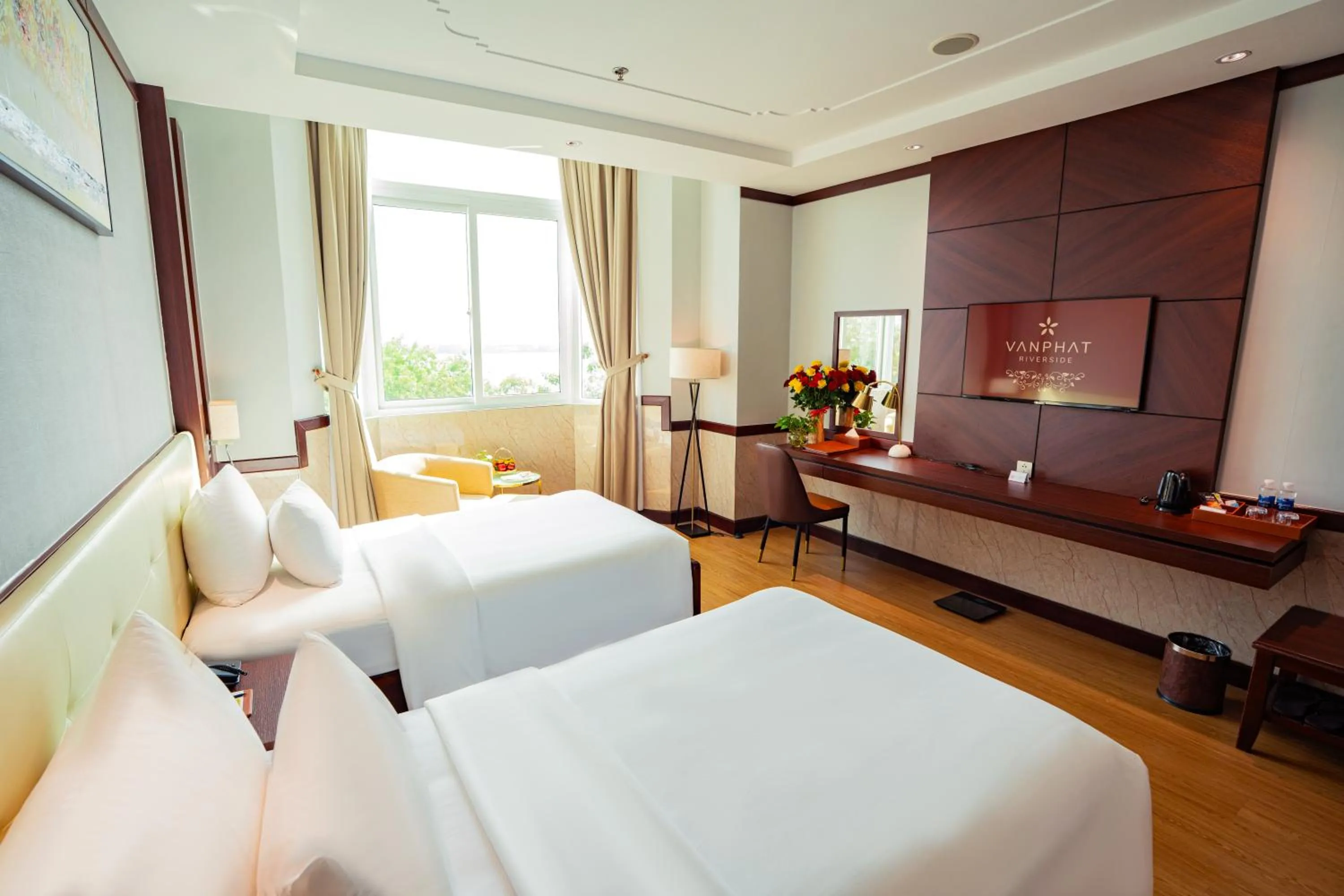 Bed in Van Phat Riverside Hotel