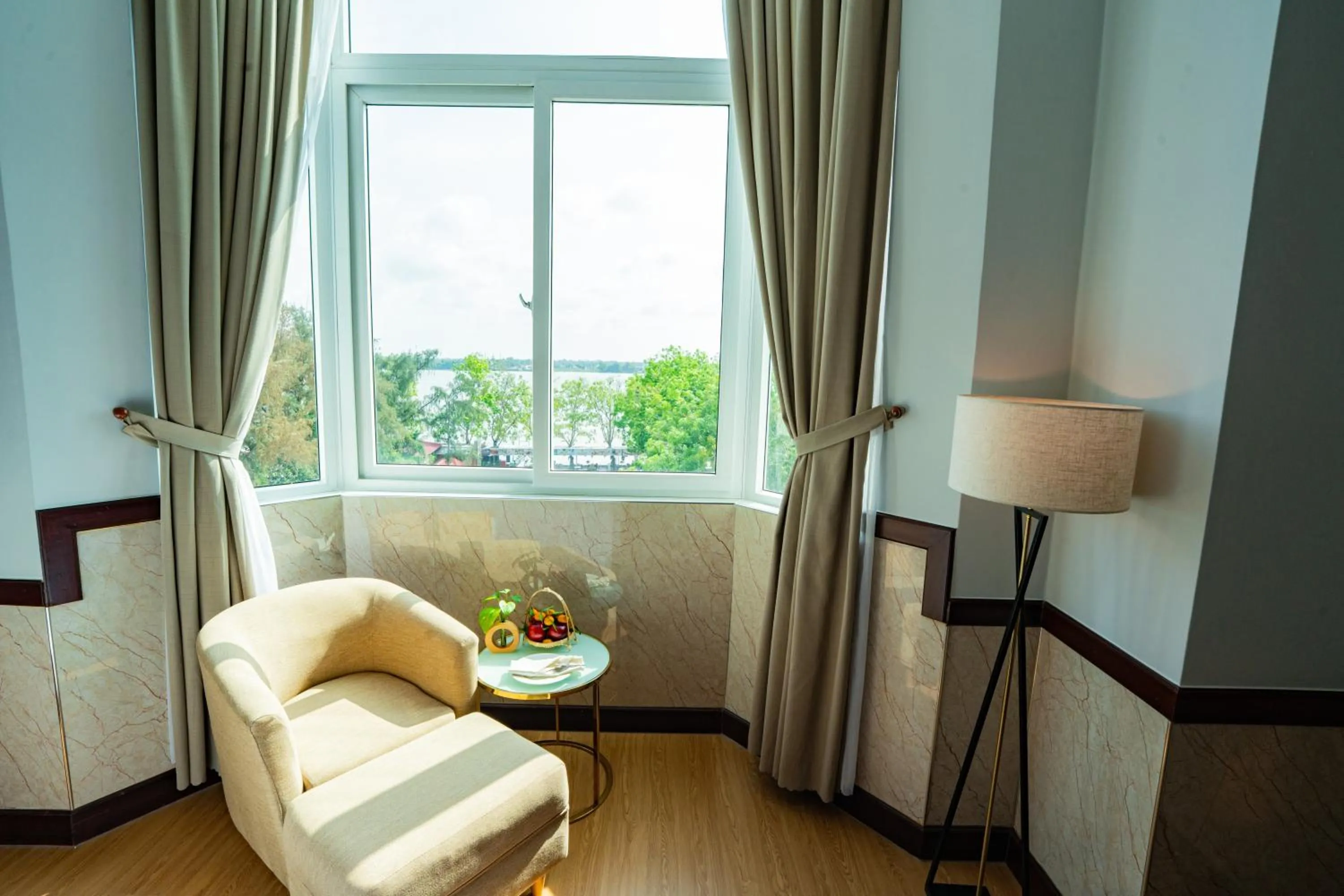 Living room in Van Phat Riverside Hotel