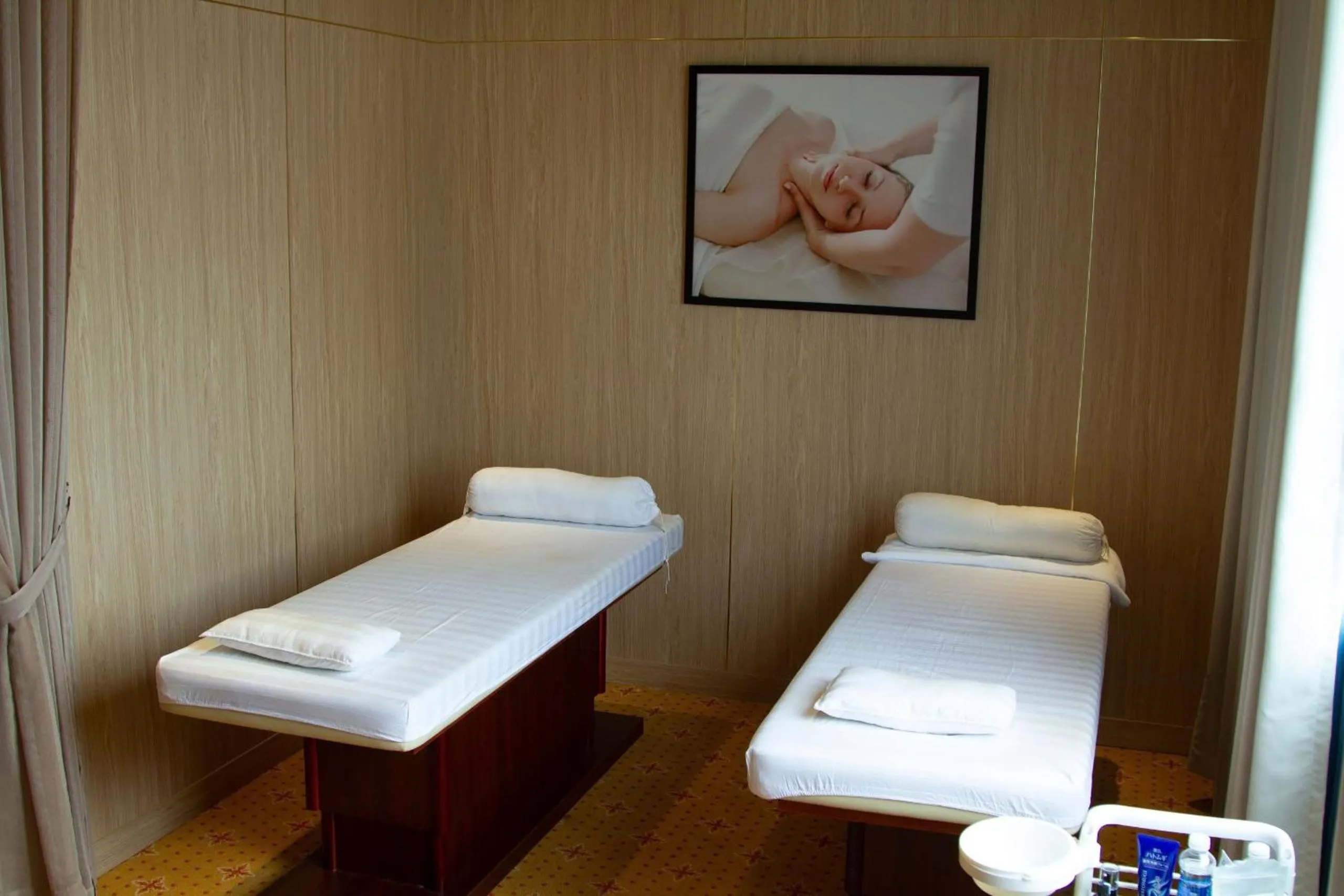 Spa and wellness centre/facilities in Van Phat Riverside Hotel