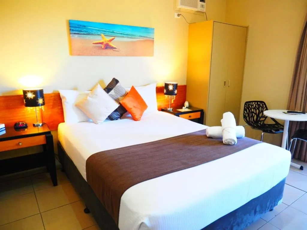 Bed in Bella Vista Motel