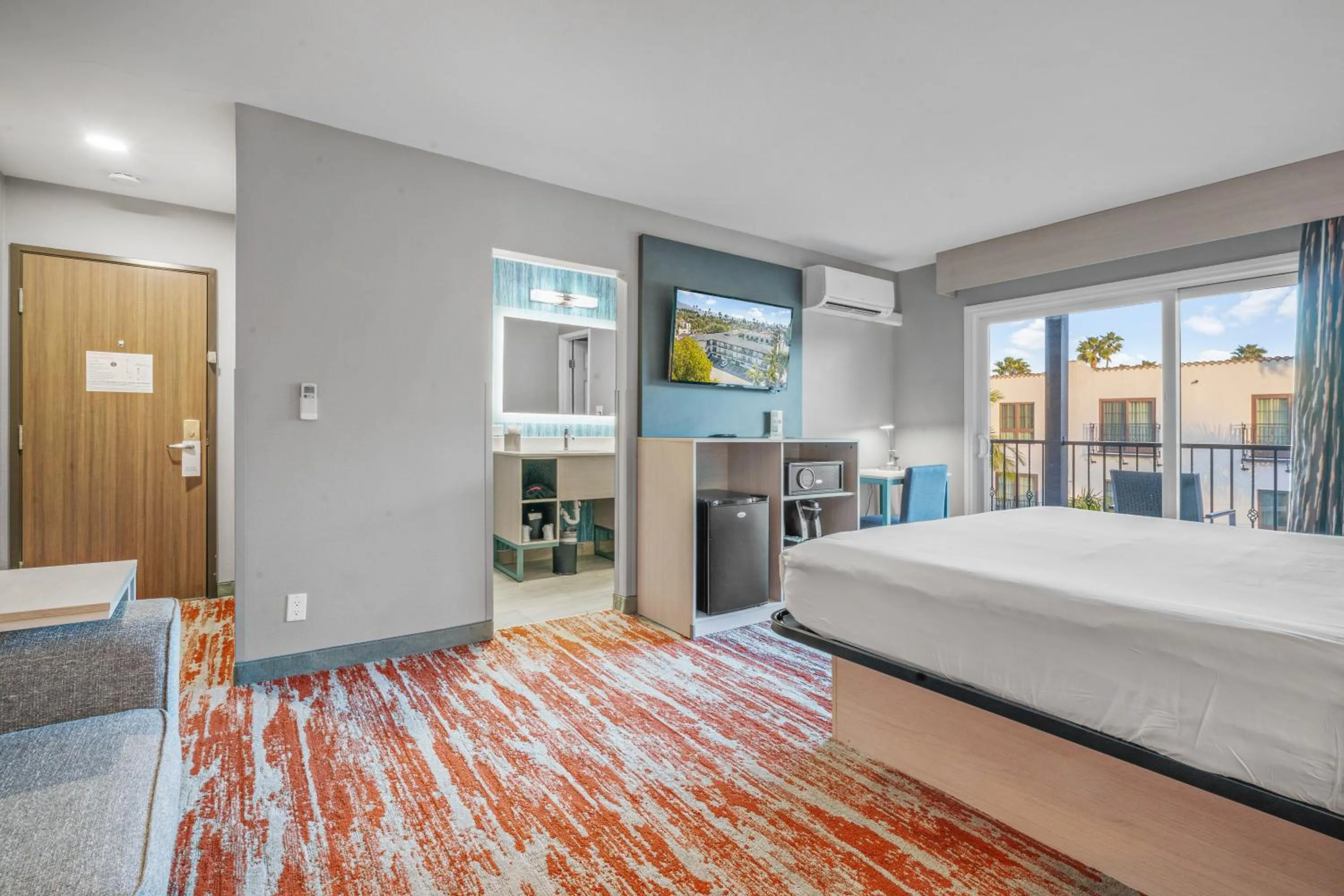 Bedroom, Bed in Avania Inn of Santa Barbara