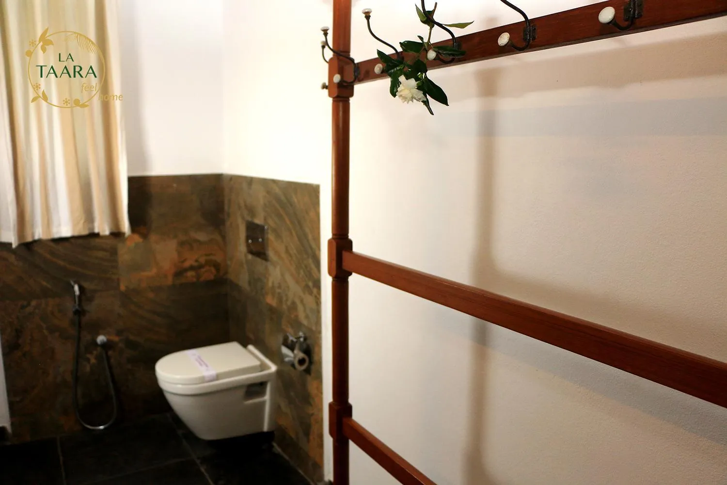 La Taara - Feel Home