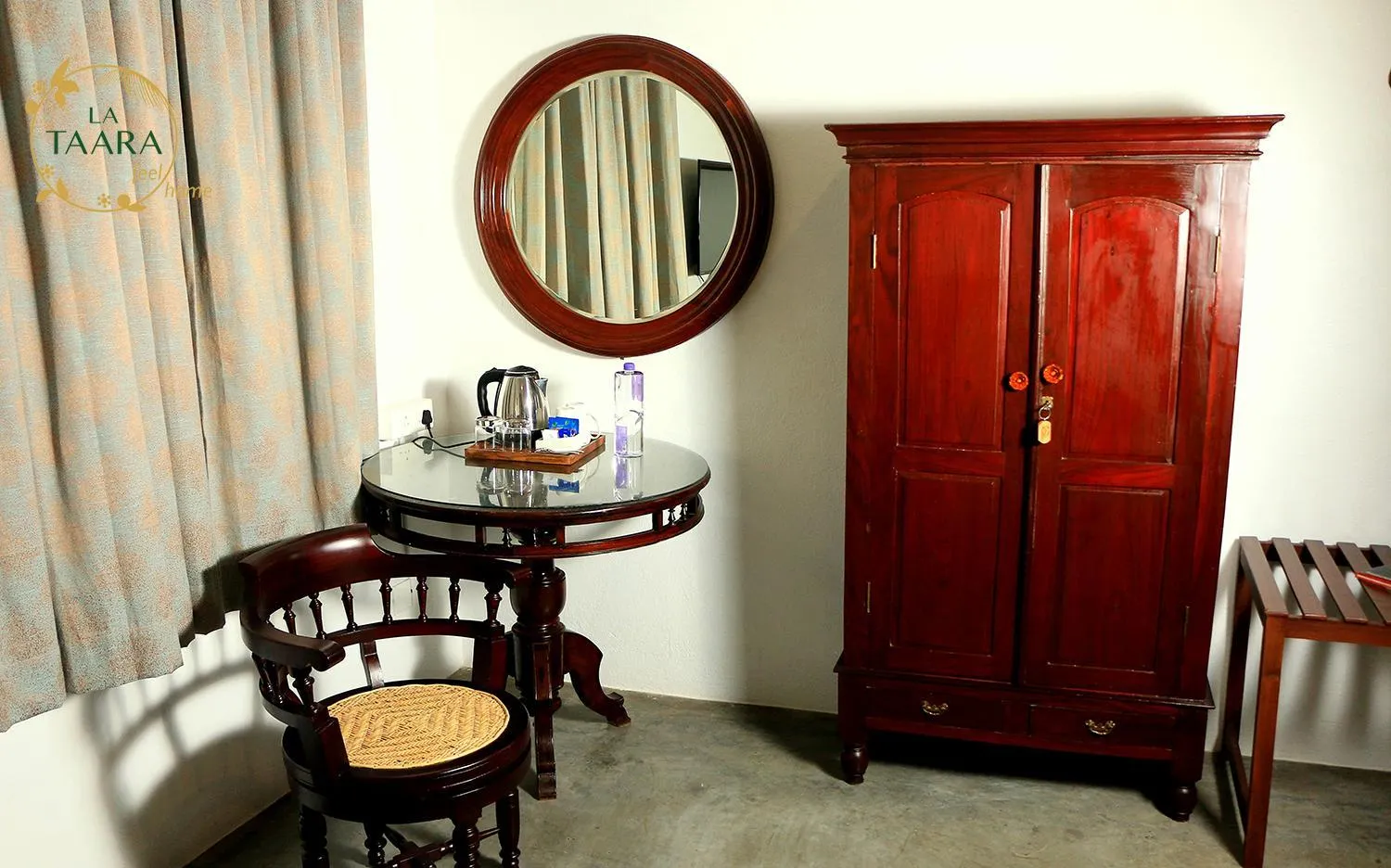 La Taara - Feel Home