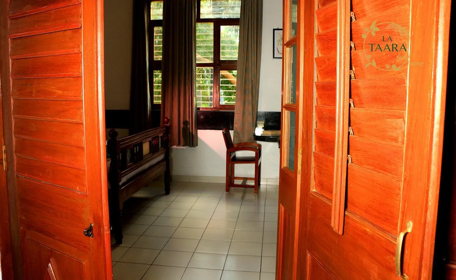 La Taara - Feel Home