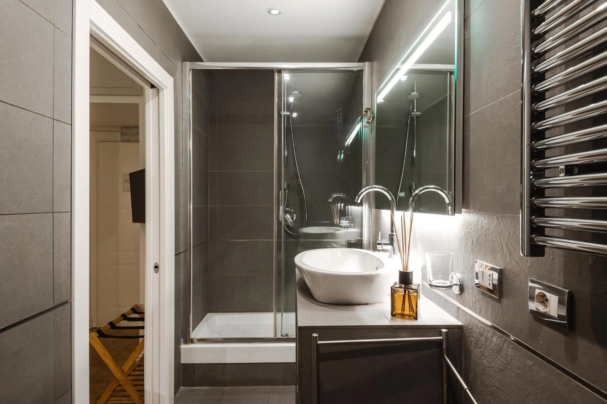 Shower in EBL LUXURY HOME