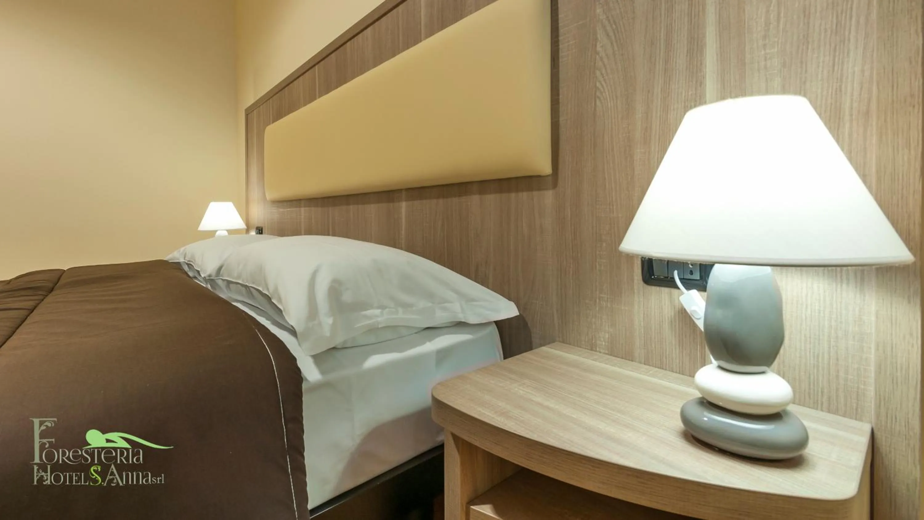 Single Room in Foresteria Sant'Anna