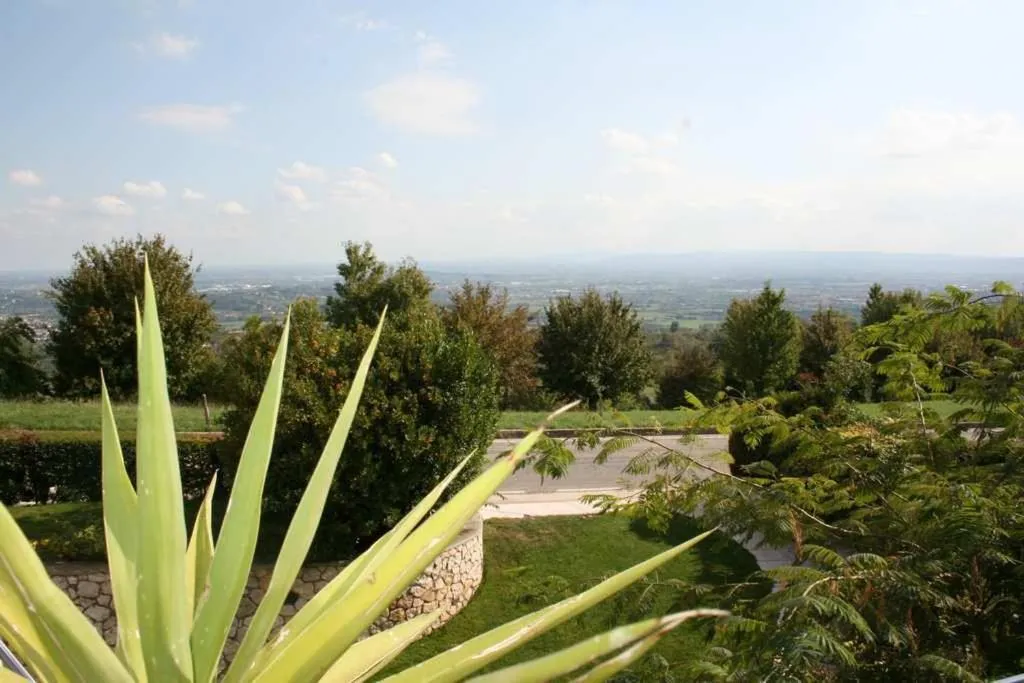 Facade/entrance in Hotel Ristorante La Rua