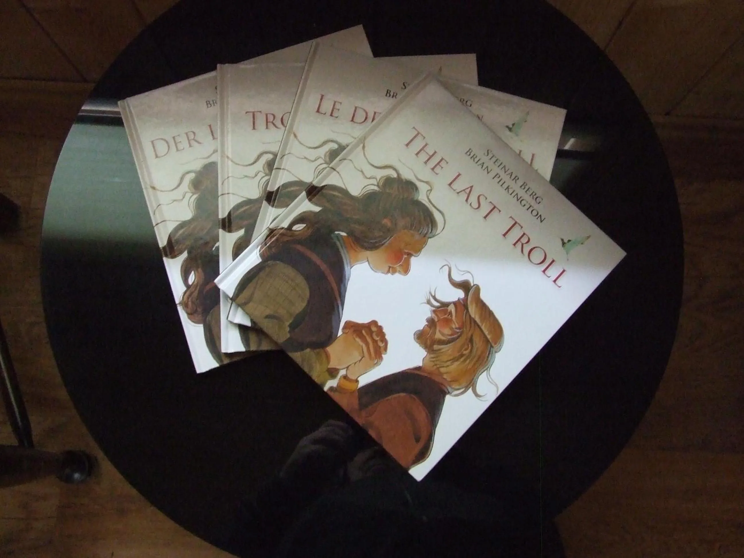 Communal lounge/ TV room in Fossatún Sunset Cottage