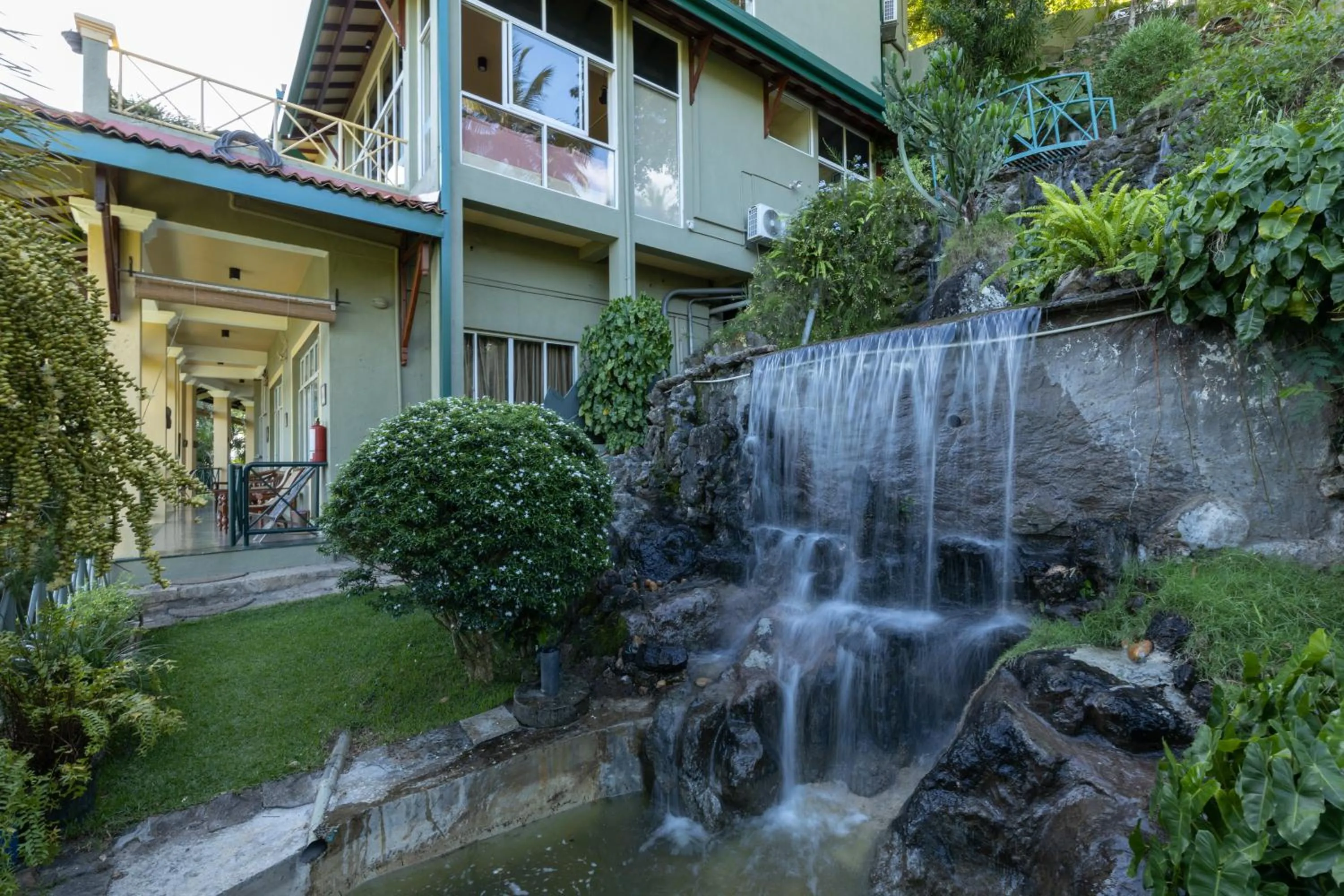 Property building in The Albatross, Kandy