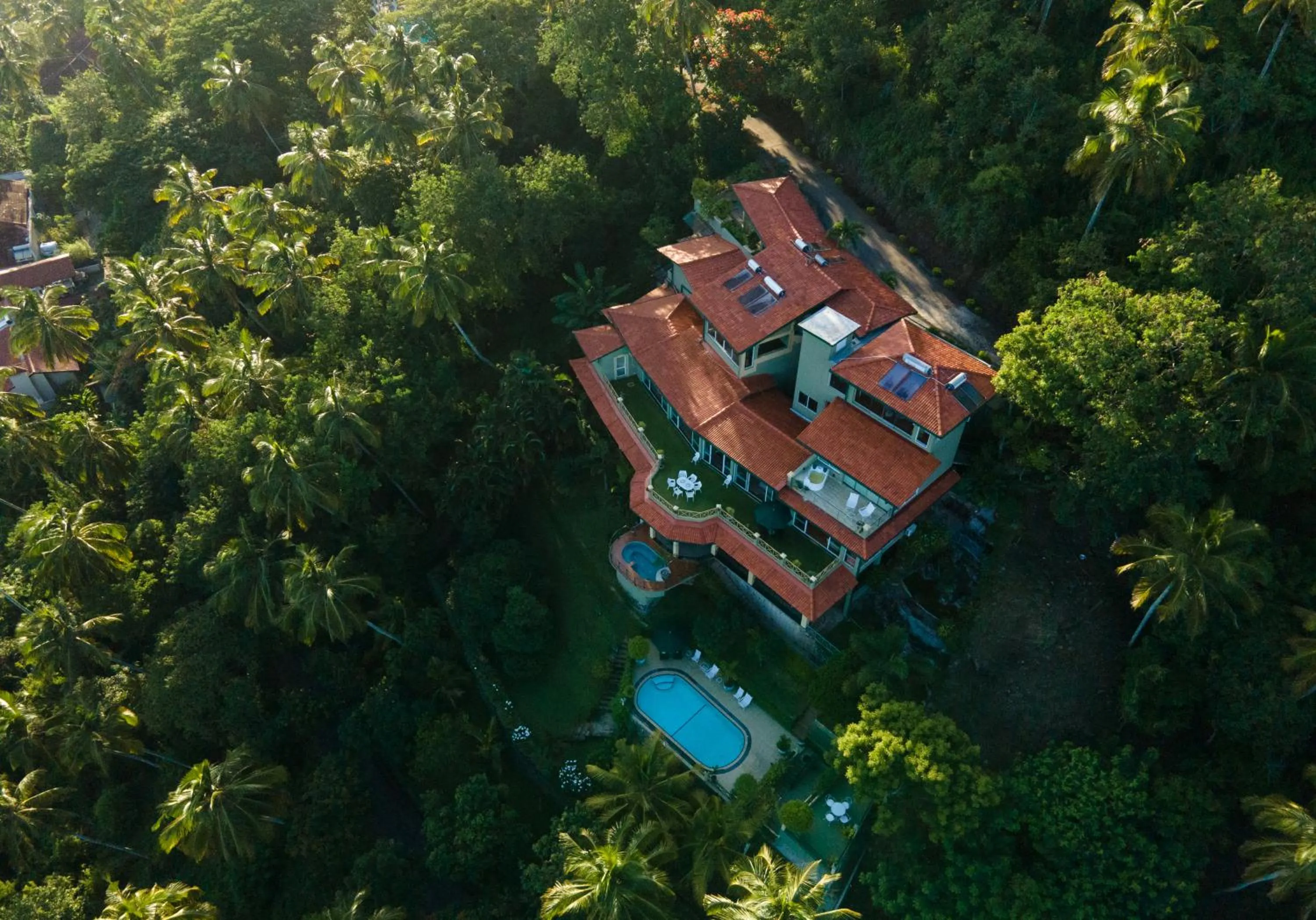 Property building in The Albatross, Kandy